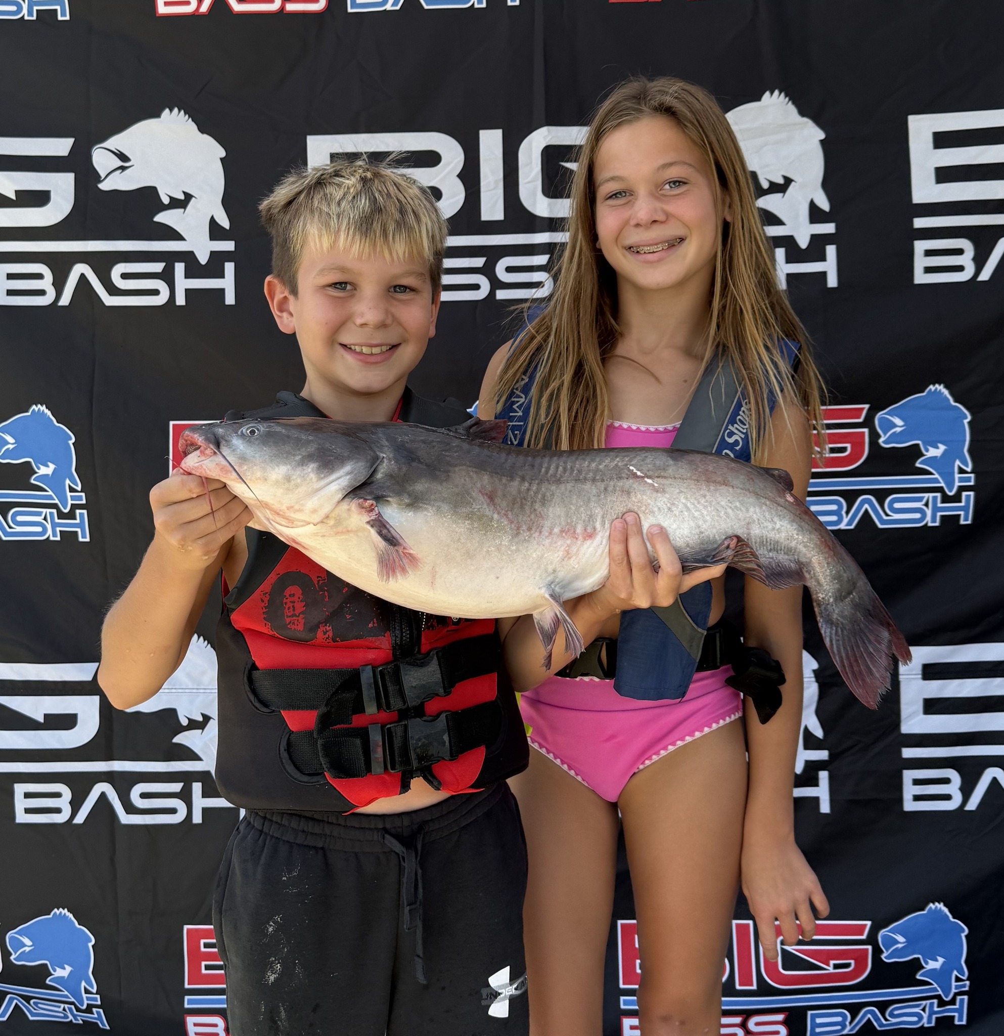 Big Bass Bash /... - Big Bass Bash / Anglers In Action