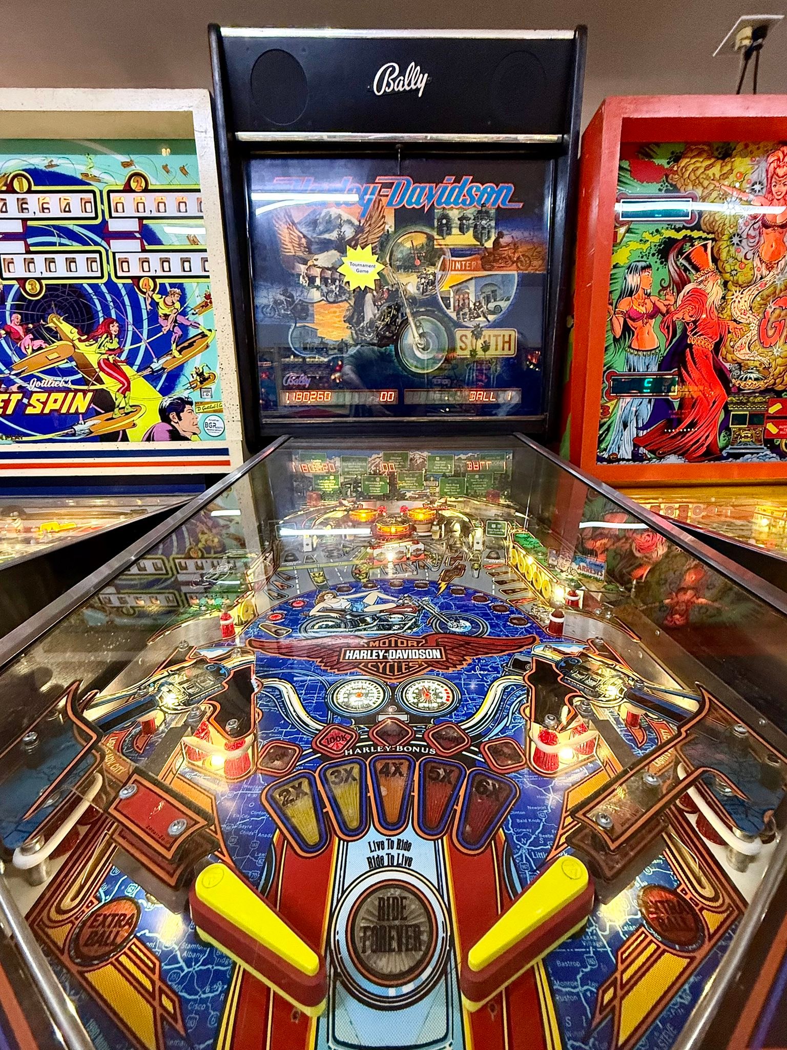 1991 Bally Harley Davidson pinball machine. 2,187 units produced  display picture 1