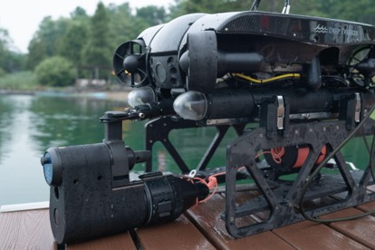 Trident - Deep Trekker REVOLUTION과 Viper Disruptor조합으로 EOD, ISR, 항만 보안 ...