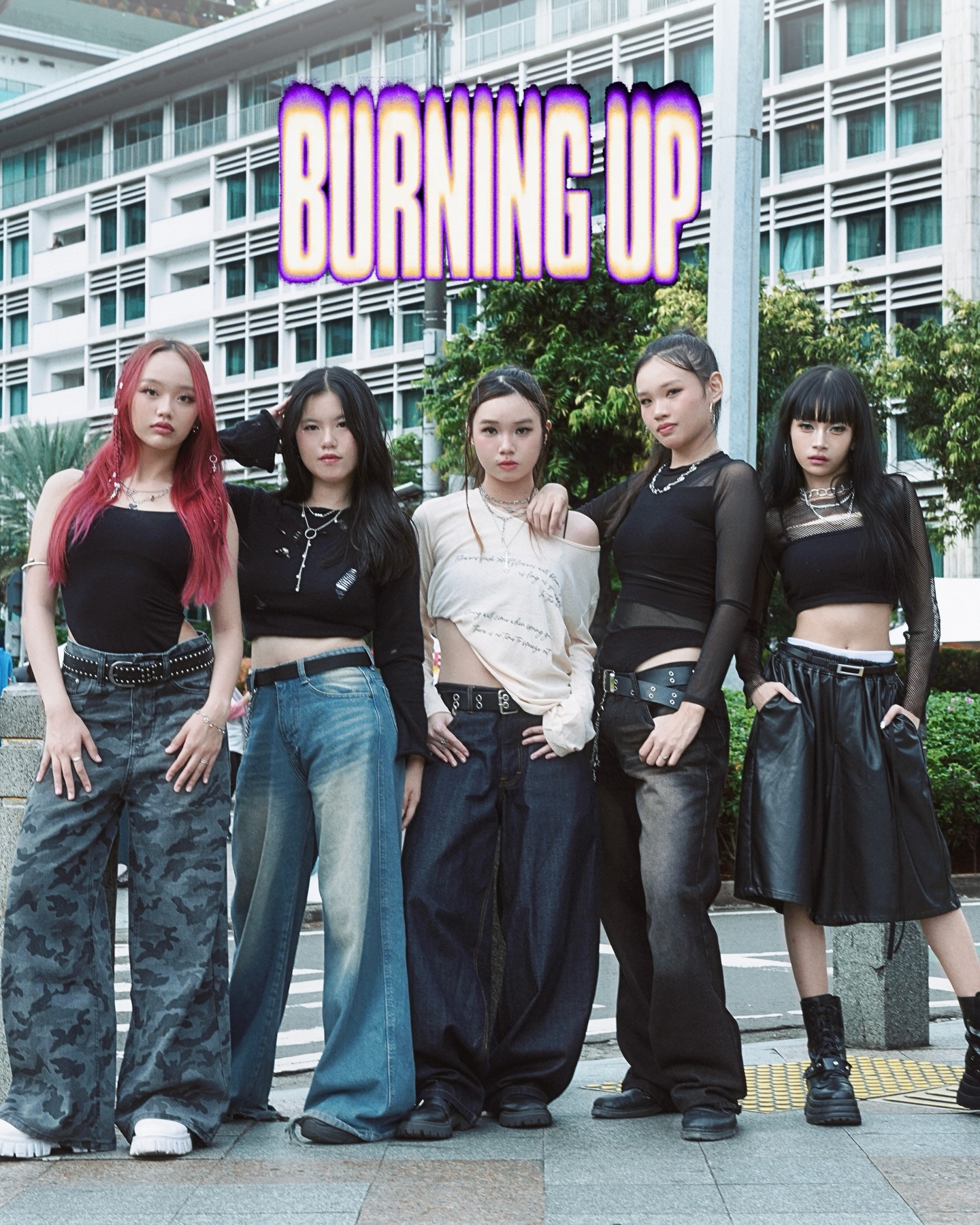 MEOVV showcases the choreography for 'BURNING UP. 2025.10.14 6PM
