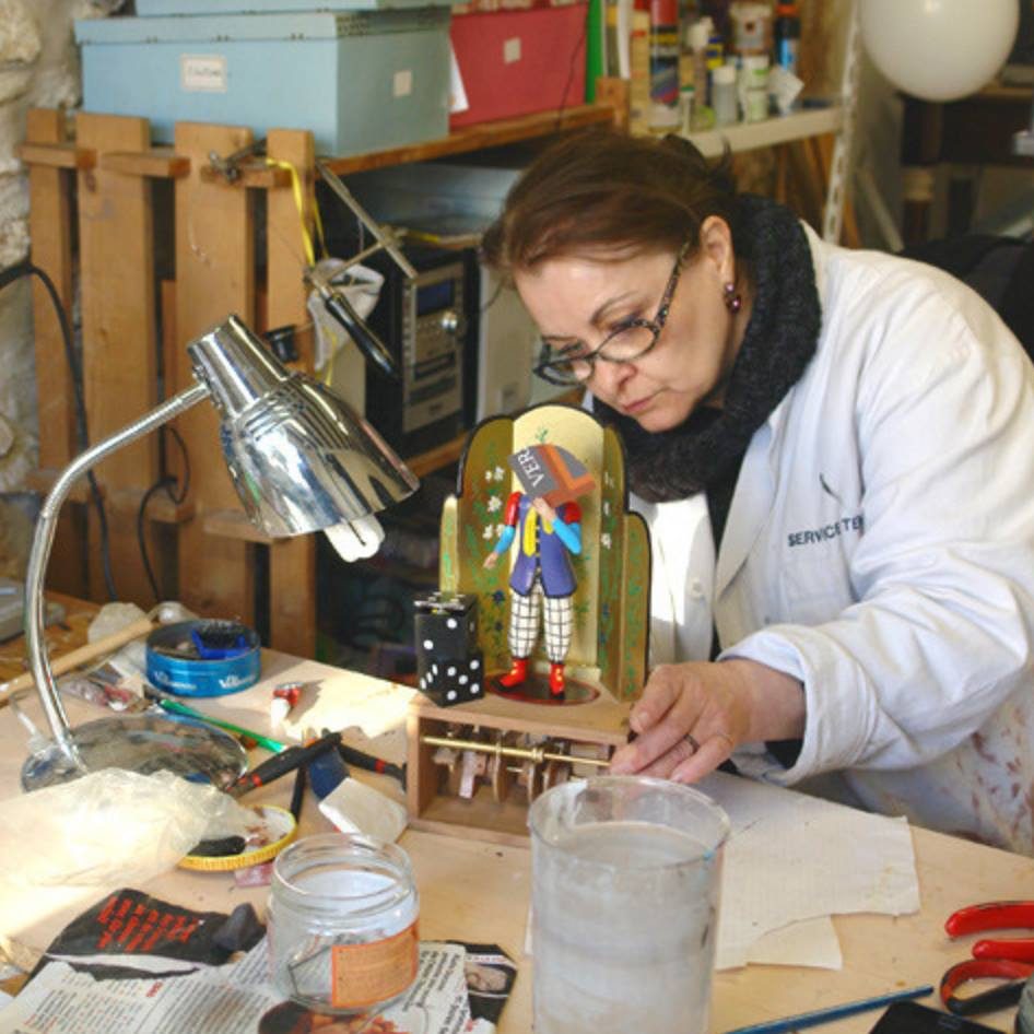 Catherine Rivière - Créateur, restaurateur d'automates & tableaux animés