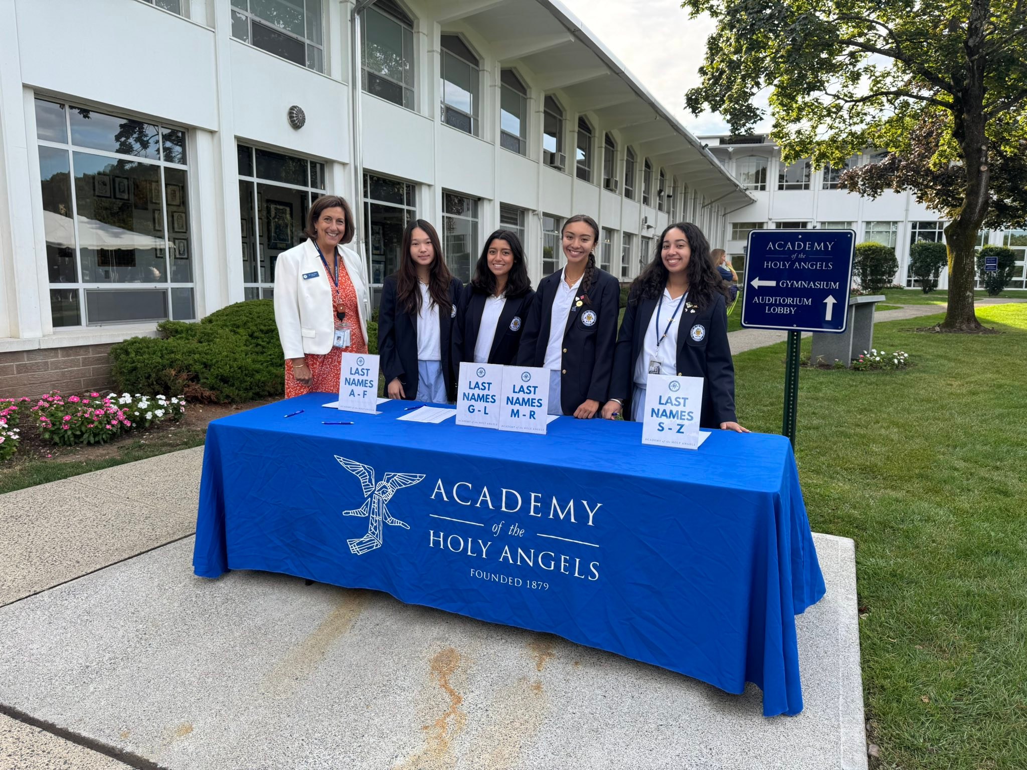 Academy of the Holy Angels... - Academy of the Holy Angels