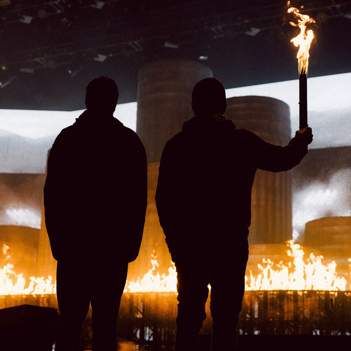 Maine - twenty one pilots are bringing their legendary stage production ...