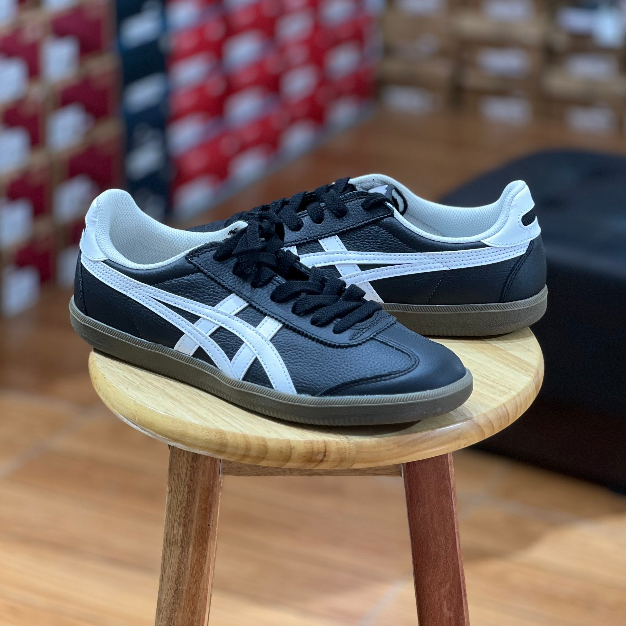 Asics Sport style X Yoasobi Gel kinetic fluent ✨ Available for 