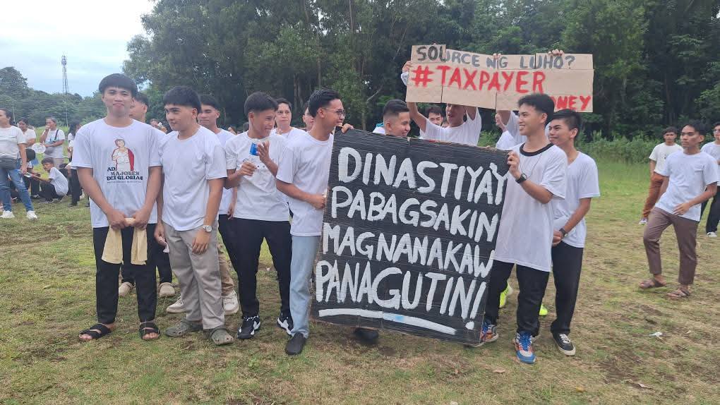 Palawan Star - RALLY KONTRA KORAPSYON LOOK:... | Facebook