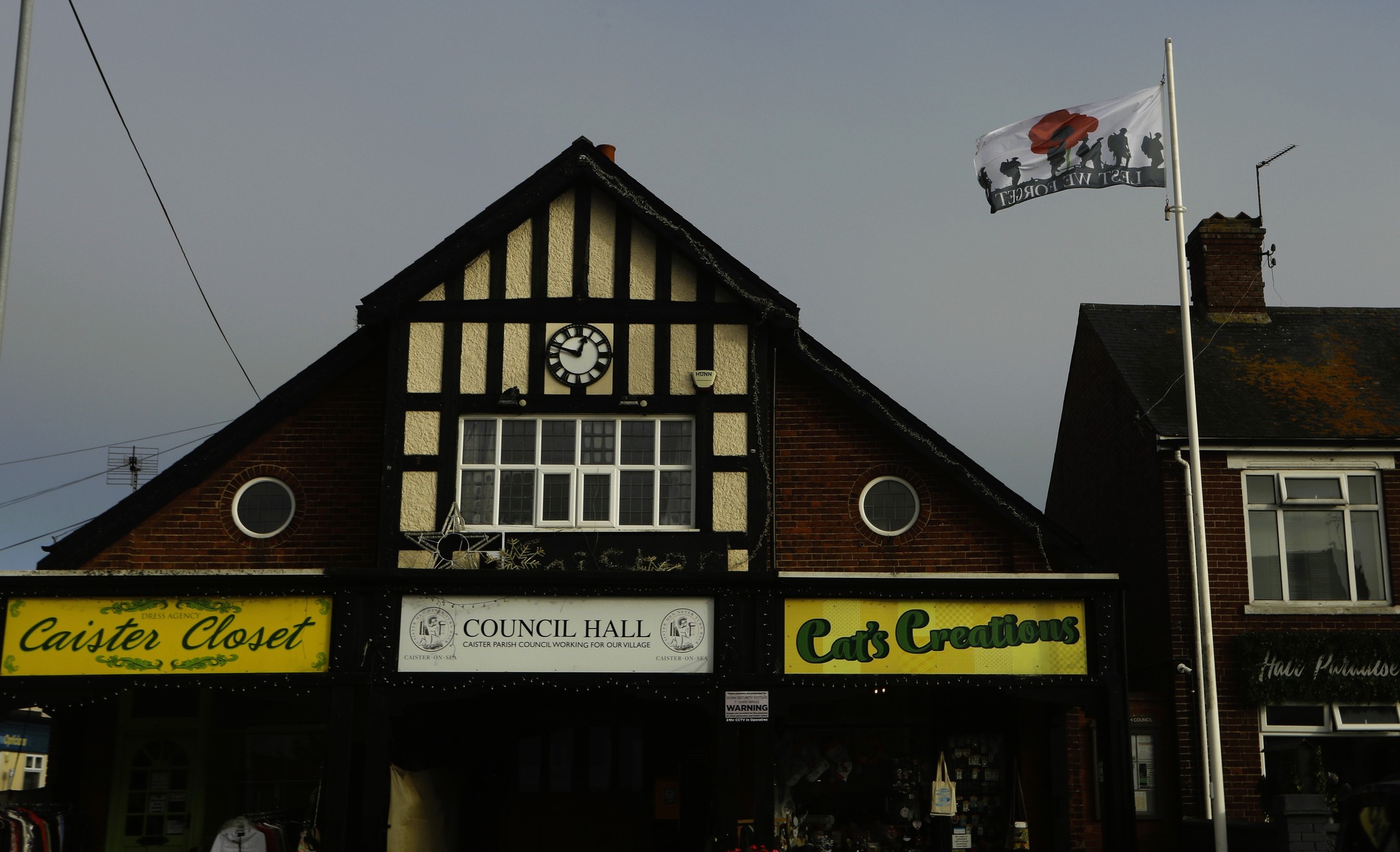 Caister - Flying the flag for those who made that ultimate sacrifice ...
