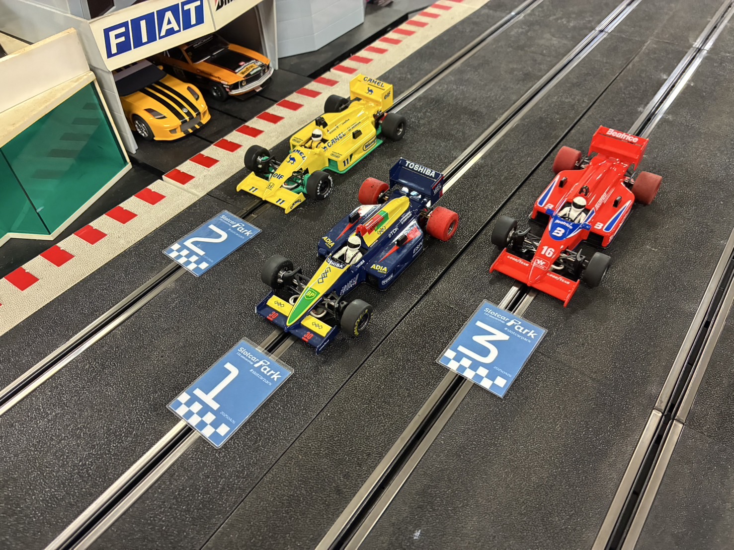 SlotcarPark スロットカーパーク added a new - SlotcarPark