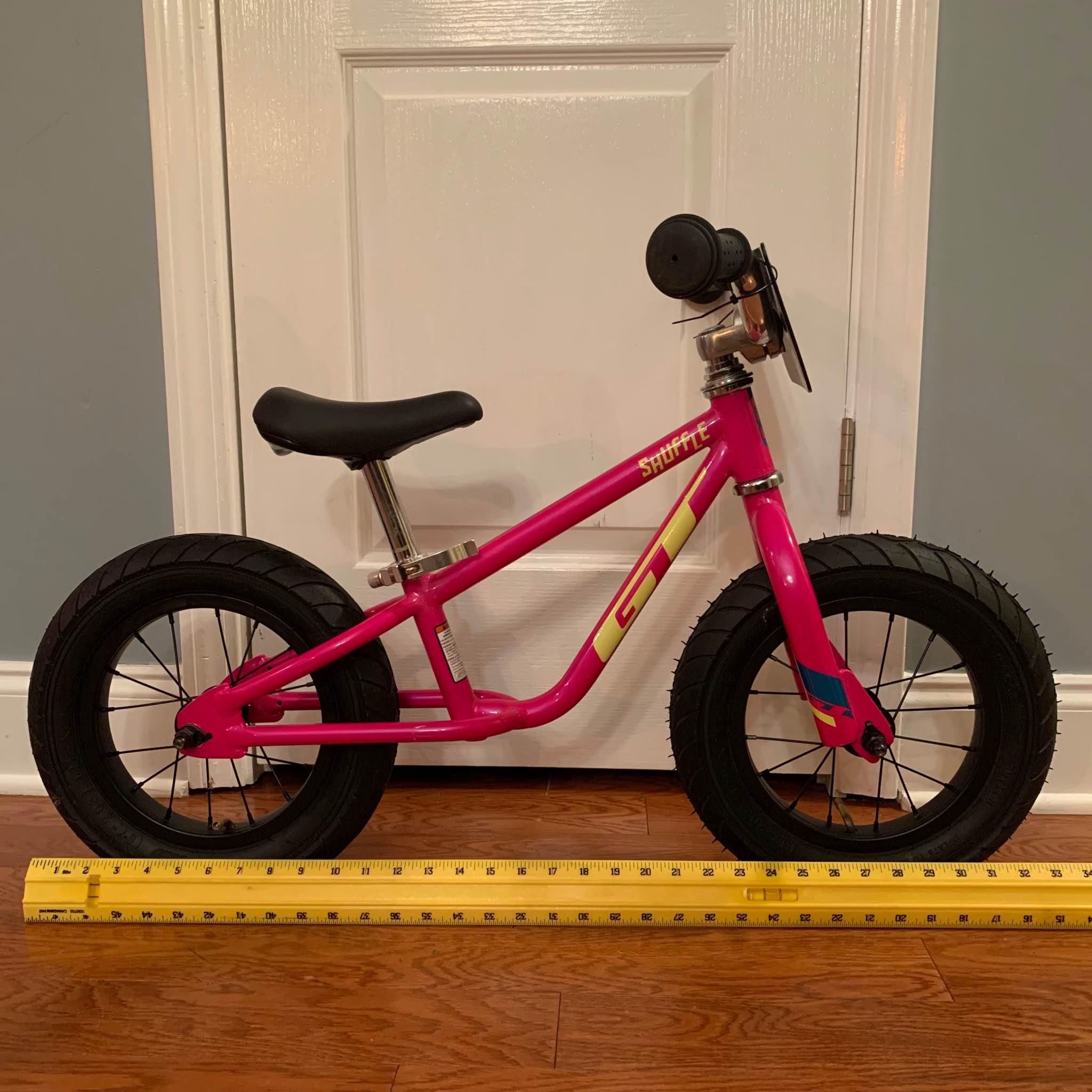 gt bicycles shuffle Shop BMX Performer 16" Youth Freestyle Bike GT Lil Outpost 12 Balance