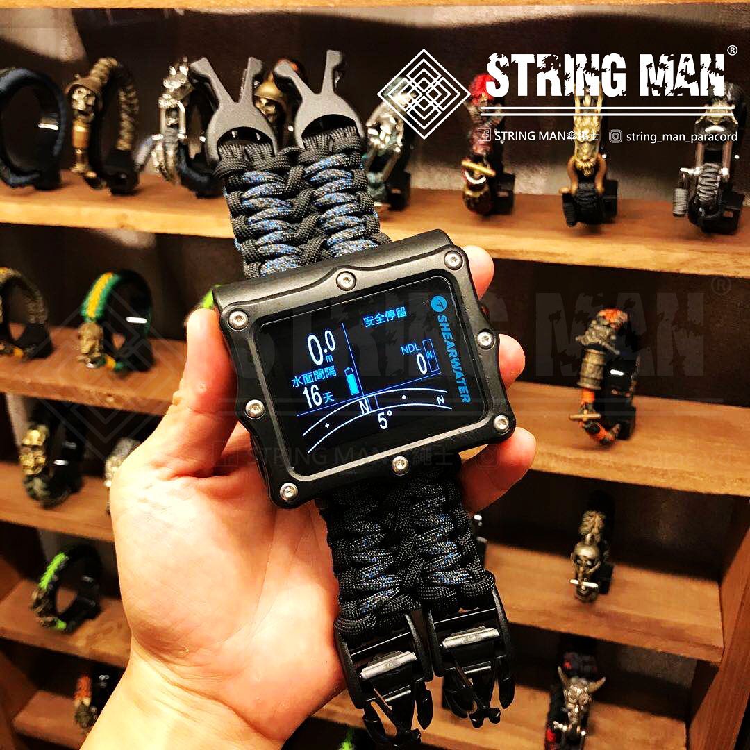 String Man 傘繩士 - String Man 傘繩士 added a new photo — in...