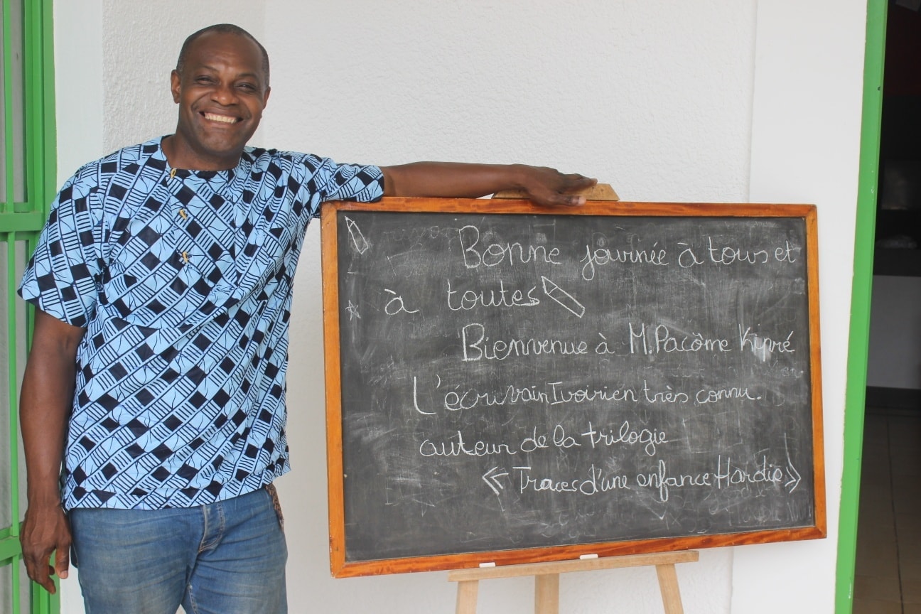 Enko Abidjan - [📚VISITE D'UN AUTEUR ] 🤗Excellent moment... | Facebook