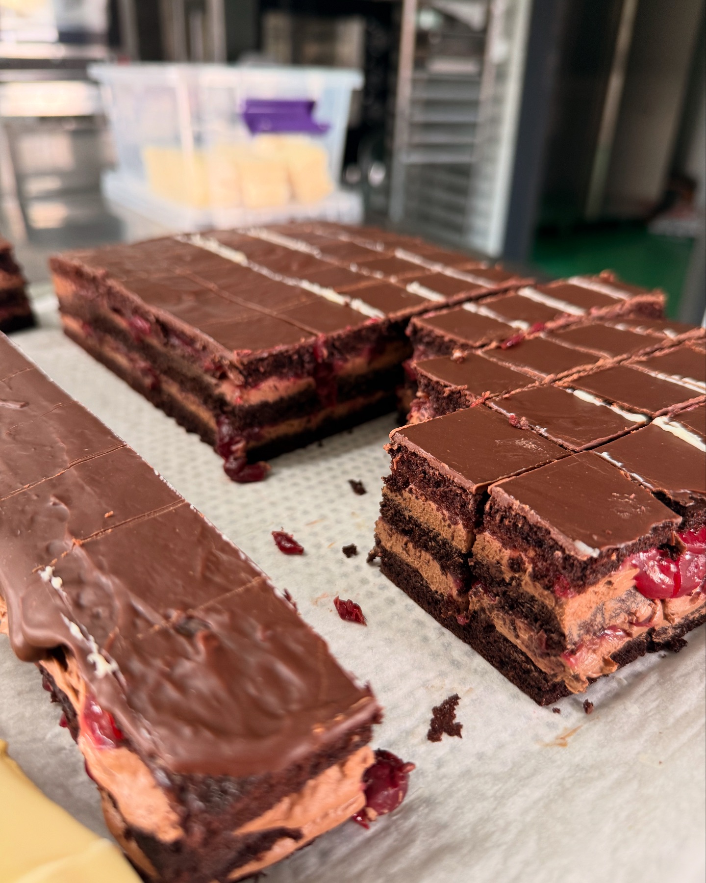Cakes by Nicola | Caianu Vama