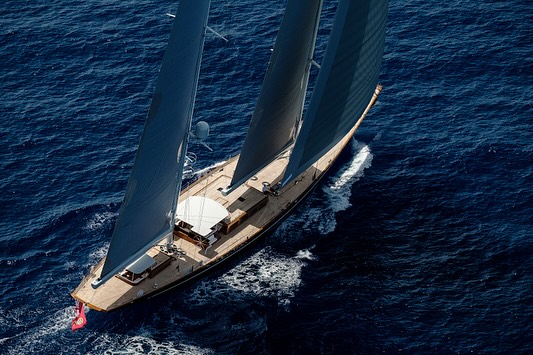 Dykstra Naval Architects - Kamaxitha, the award winning Spirit of ...