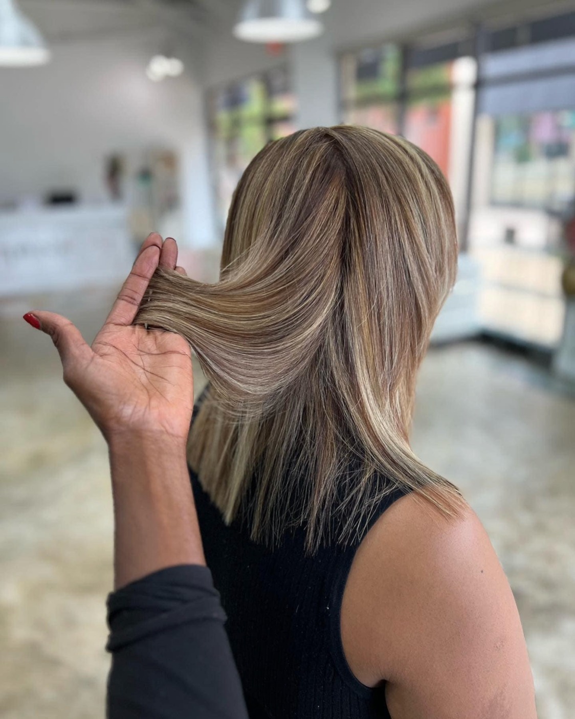 Plush - When your hair is so fabulous, it needs its own support system ...