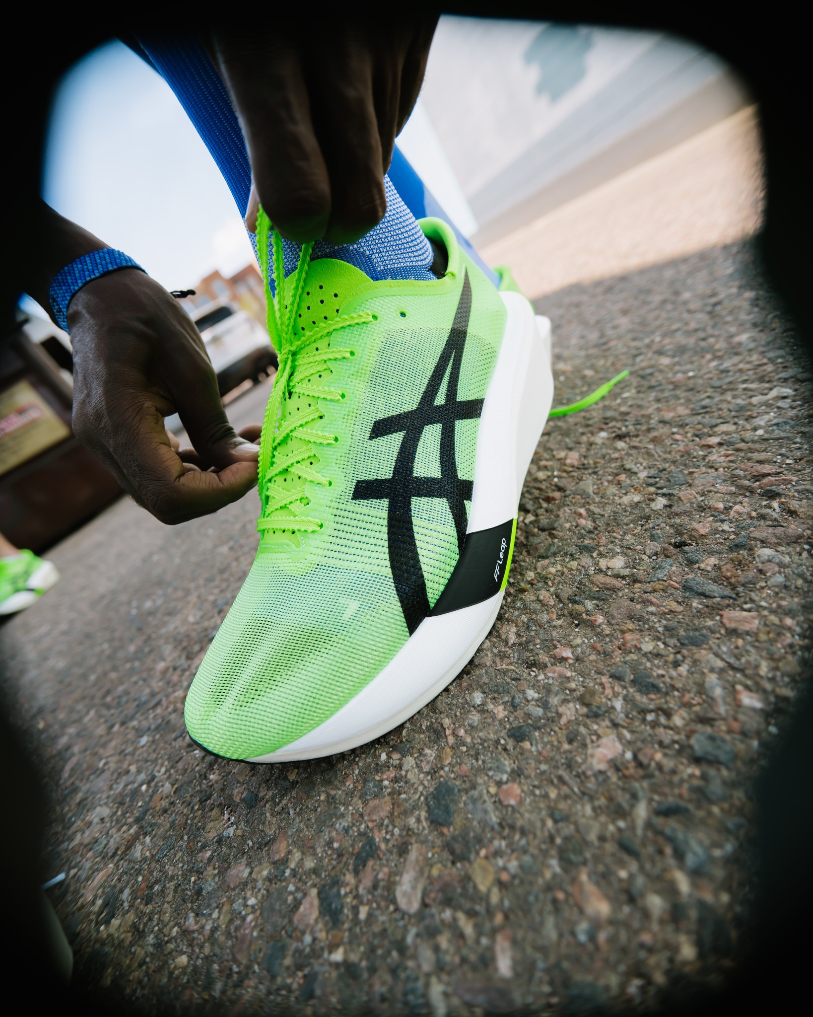 ASICS - | METASPEED RAY 新配色震撼登場! 🟢 | 全新配色 METASPEED RAY 正式登陸香港！以明亮的螢光綠 ...
