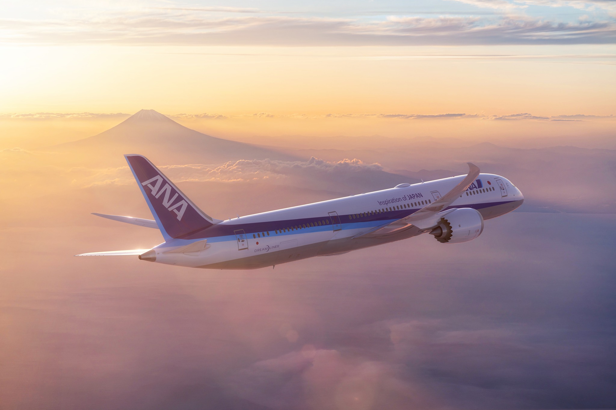 ANA.Japan - 年末年始や冬休み はプレミアムクラス でちょっと特別なひとときを過ごしませんか😃 2022年10月30日～2023年3 ...