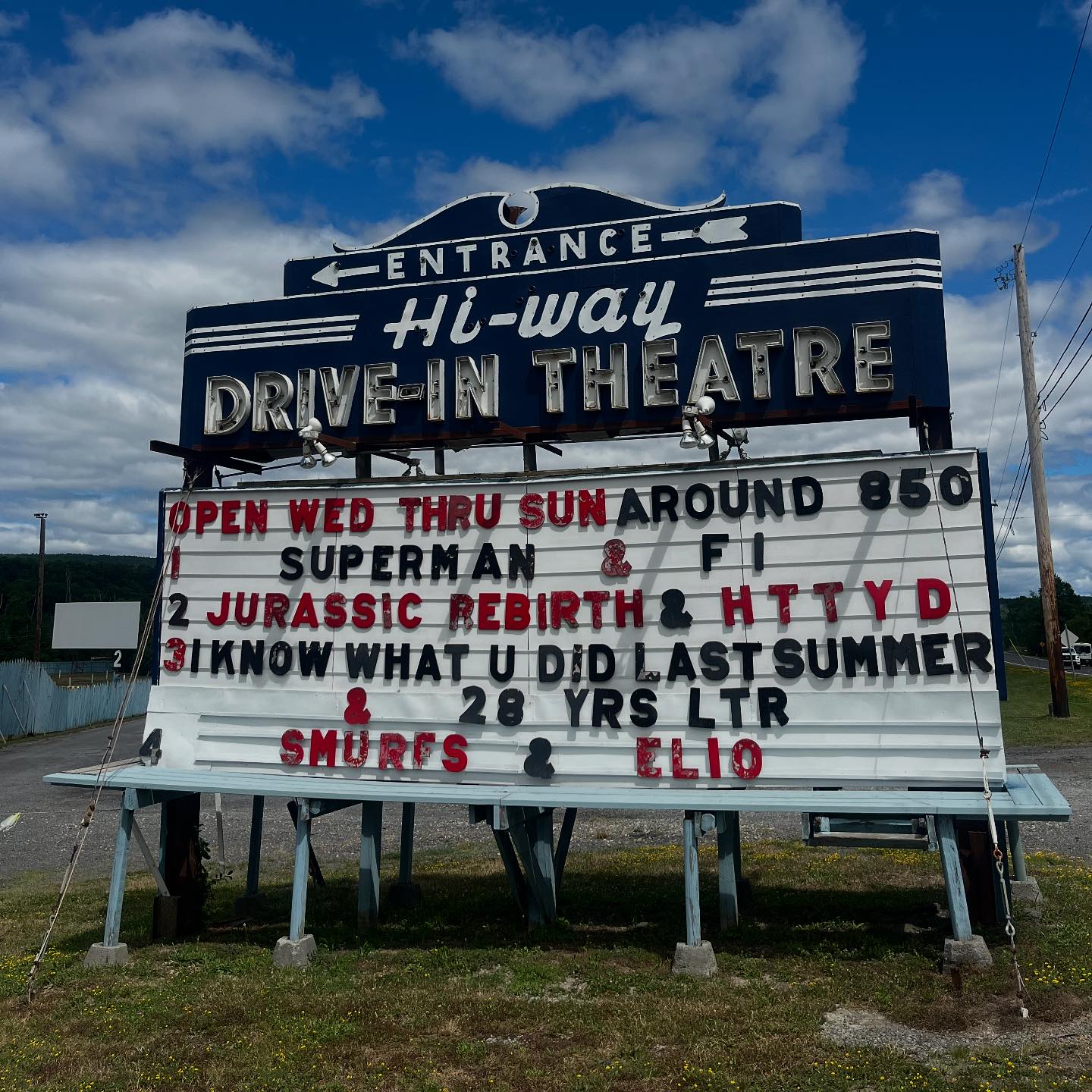 Hi-Way Drive In Movie Theatre | Coxsackie NY