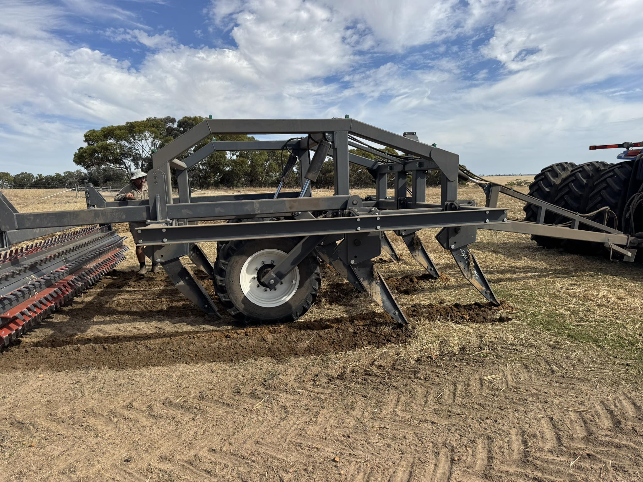 Lienert - For sale and or hire, Lienert Engineering 9 tine deep ripper ...