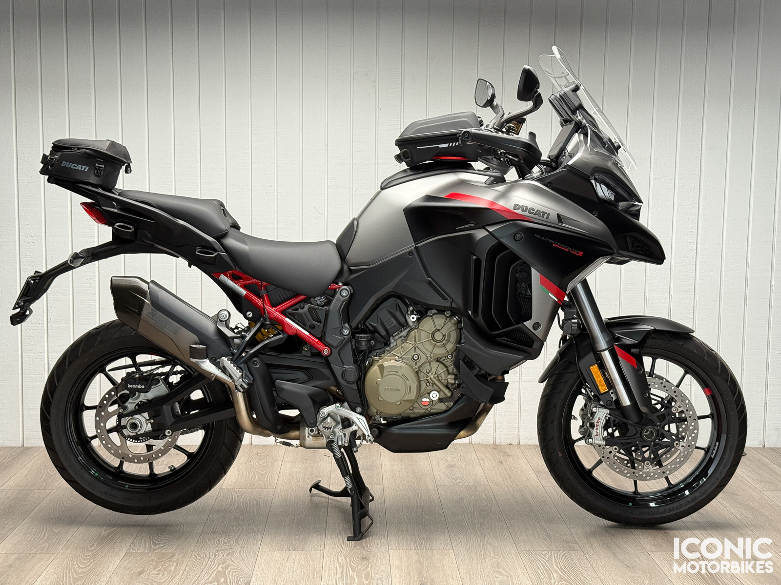 Italian performance meets everyday versatility. This 2013 Ducati