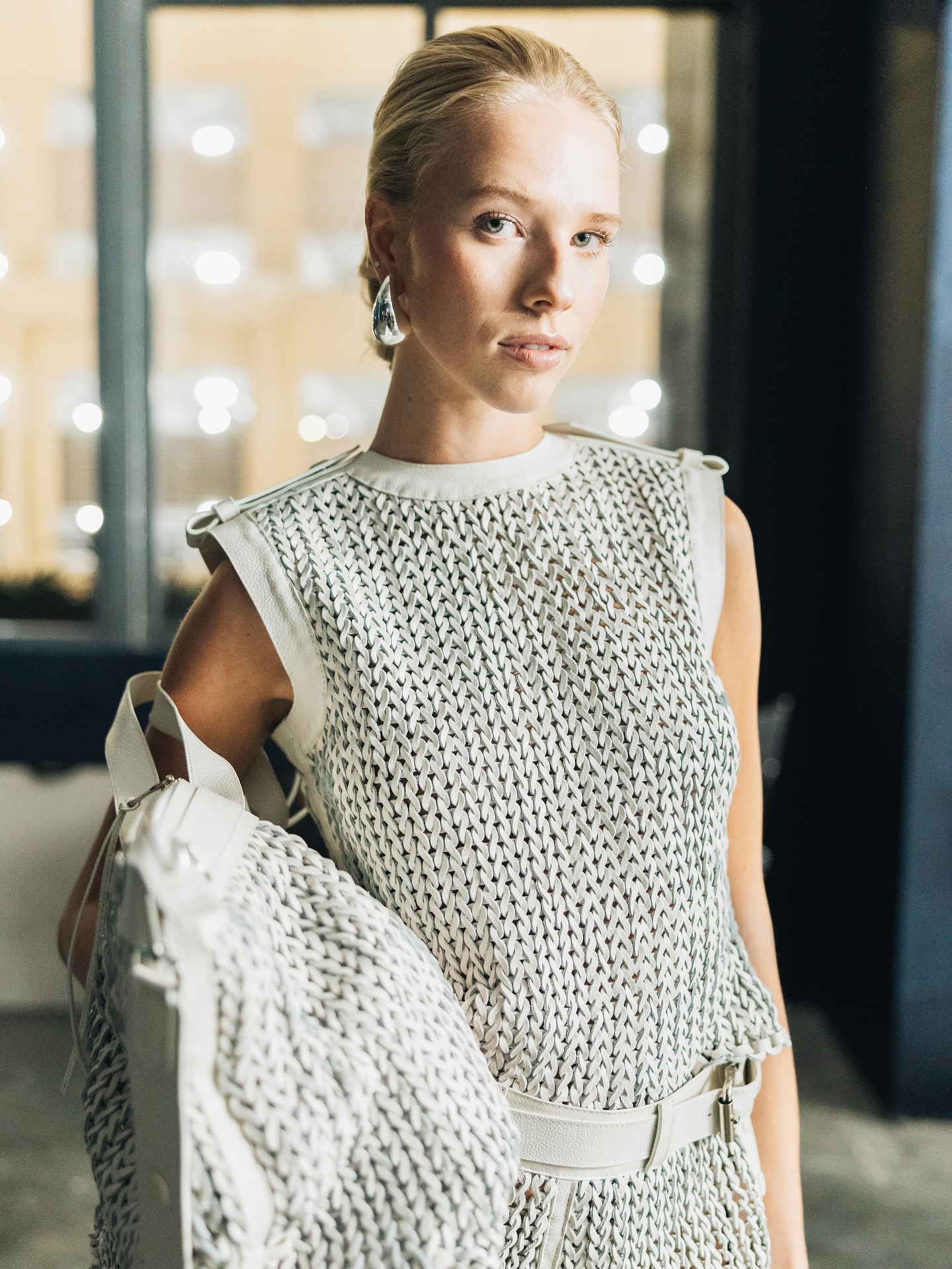 sebastian grey dresses Jhoan presented “Quiet Grief,” a collection that embraces vulnerability through minimalist elegance. Crafted entirely in lightweight leather, the pieces balance strength and softness wi Color_Khaki