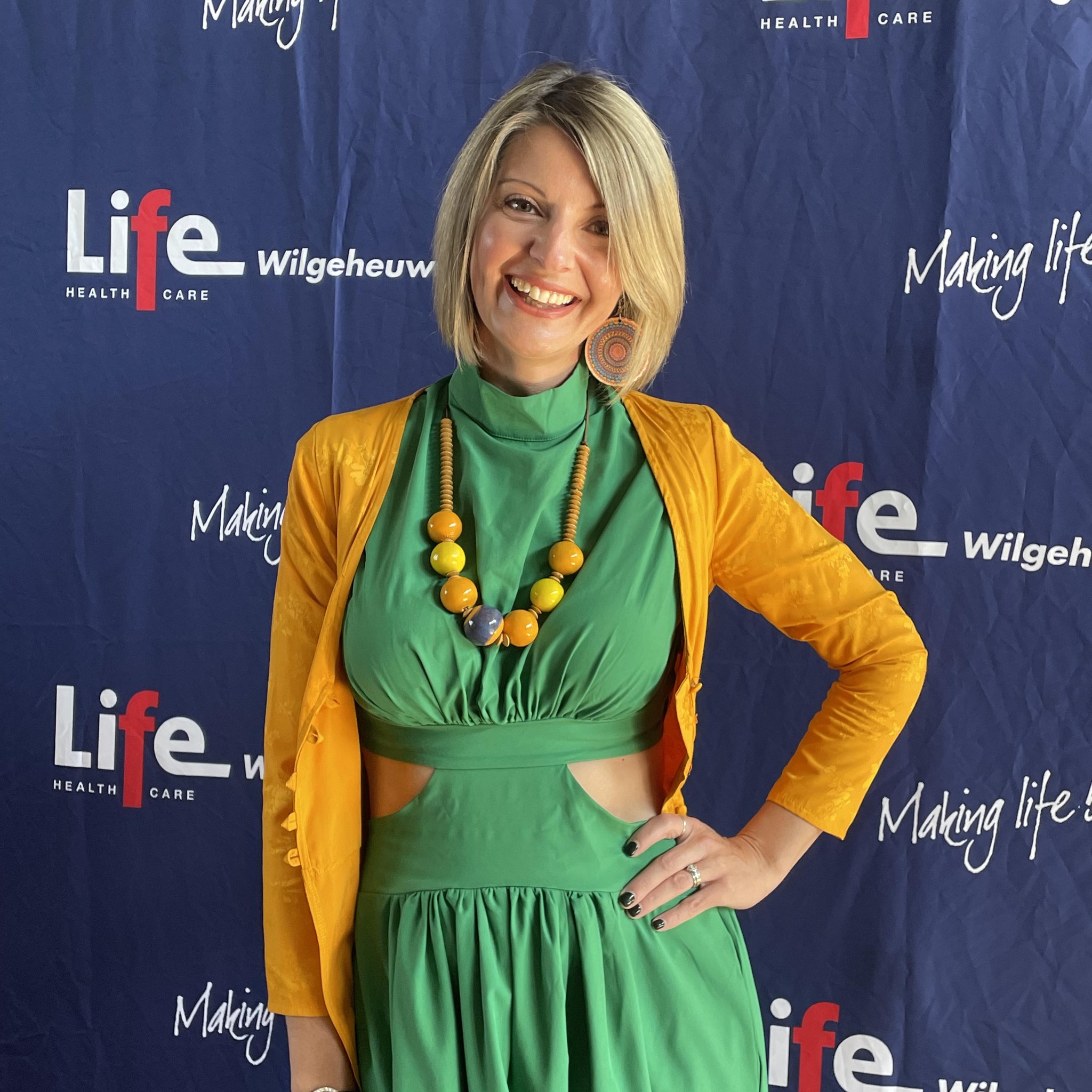 Styled - Styling Tips to Balance an “O” Body Shape When styling an O ...