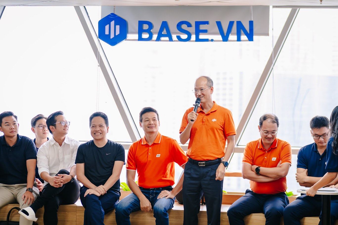 Base.vn - 🎉ANH NGUYỄN THƯỢNG TƯỜNG MINH LÀM PHÓ GIÁM ĐỐC... | Facebook