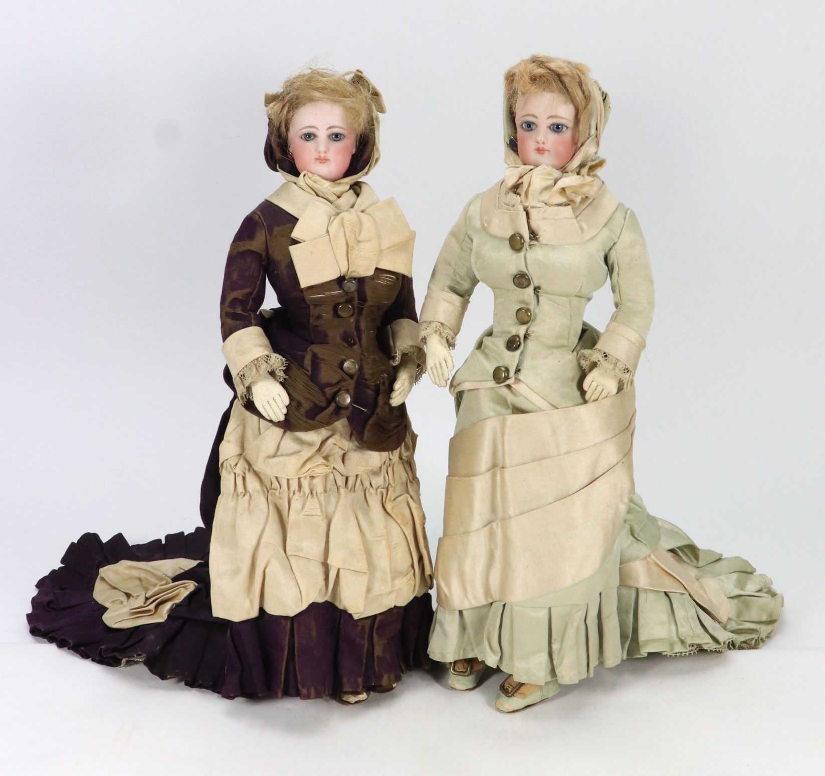 C&T - A pair of all original French Fashion dolls, circa 1870, just ...