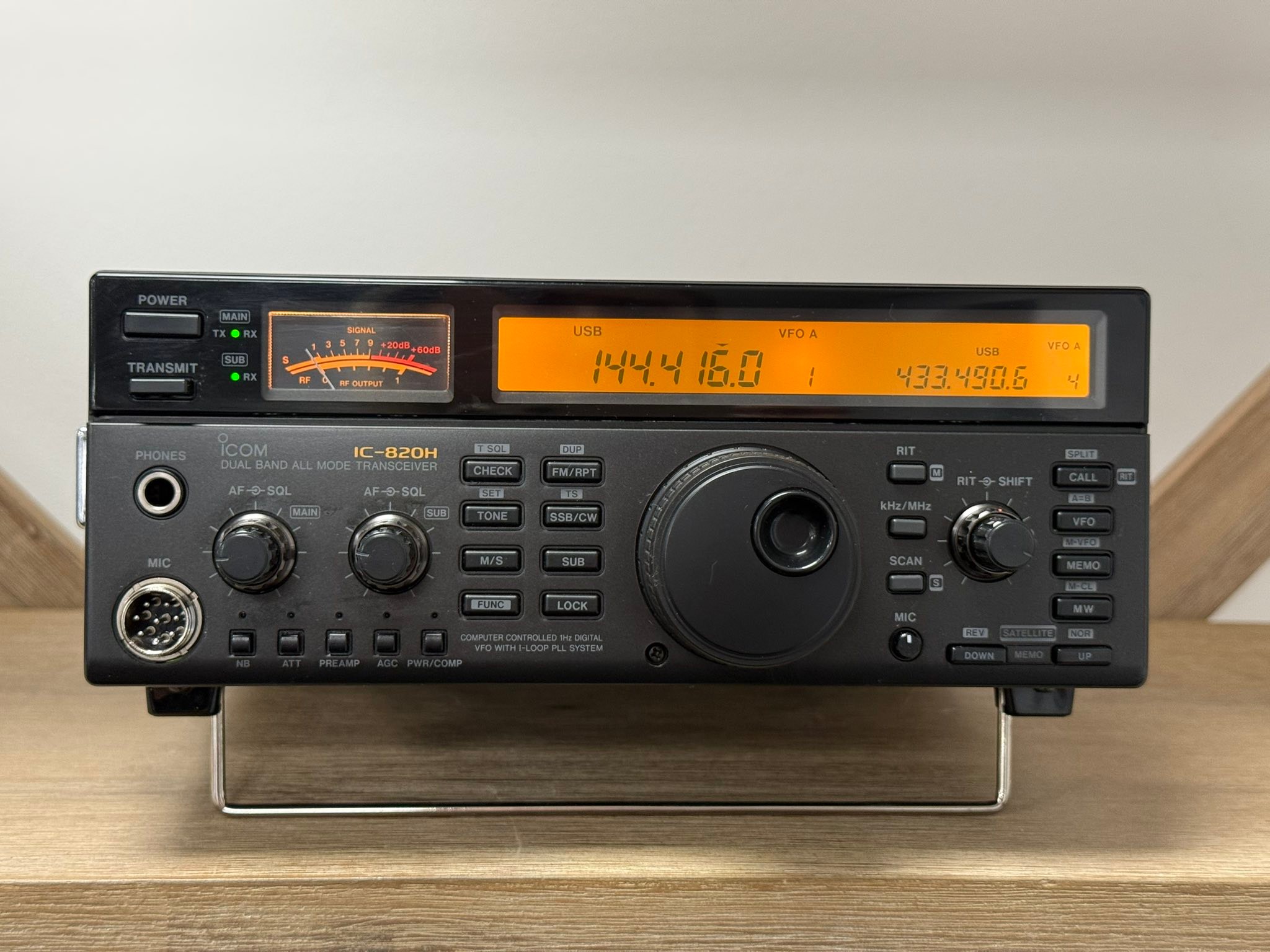 🚀 SECOND HAND ICOM IC-820H VHF/UHF BASE STATION TRANSCEIVER 🚀 A