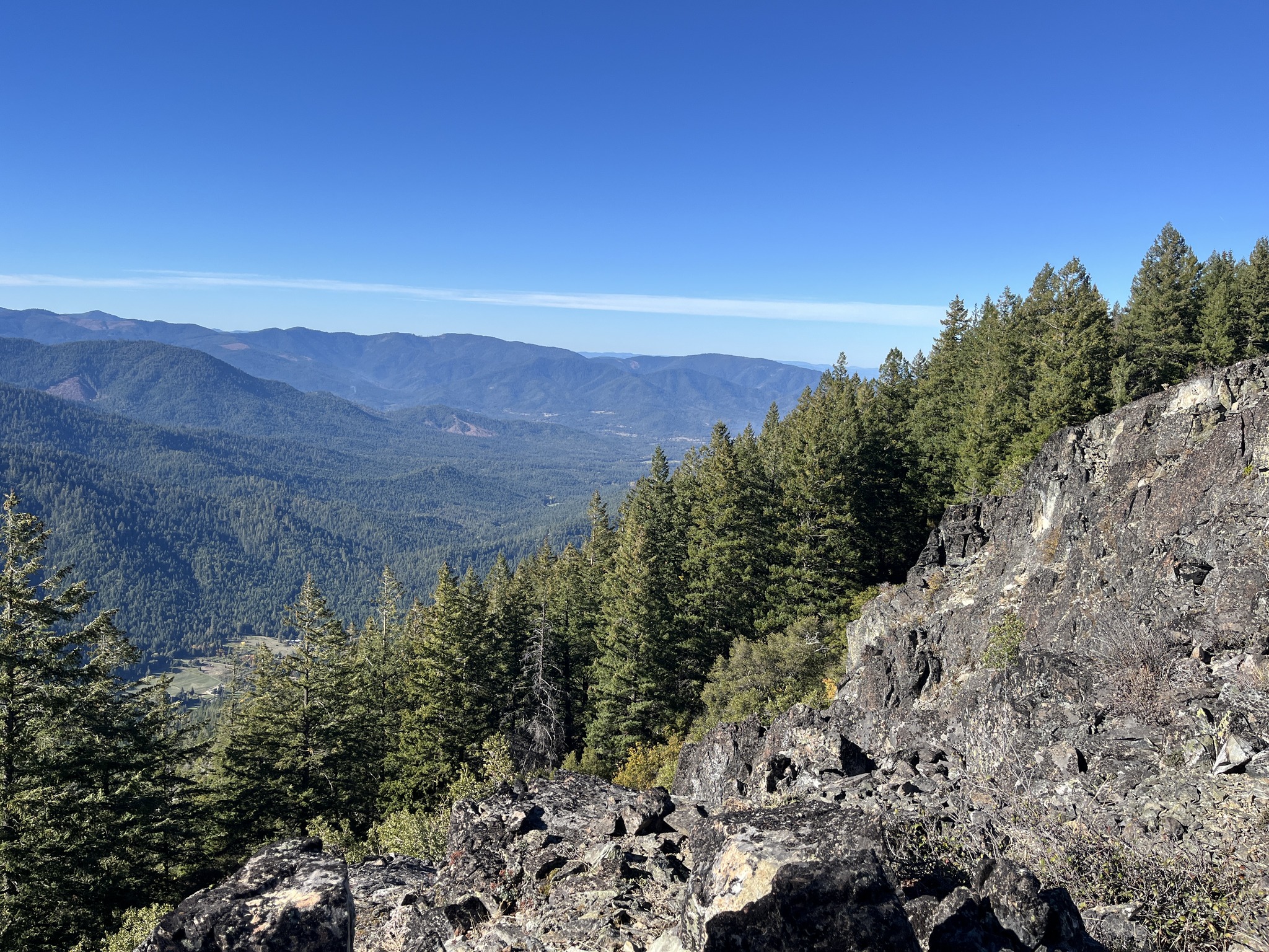Applegate - A view into Williams from Humpy Mountain. | Facebook