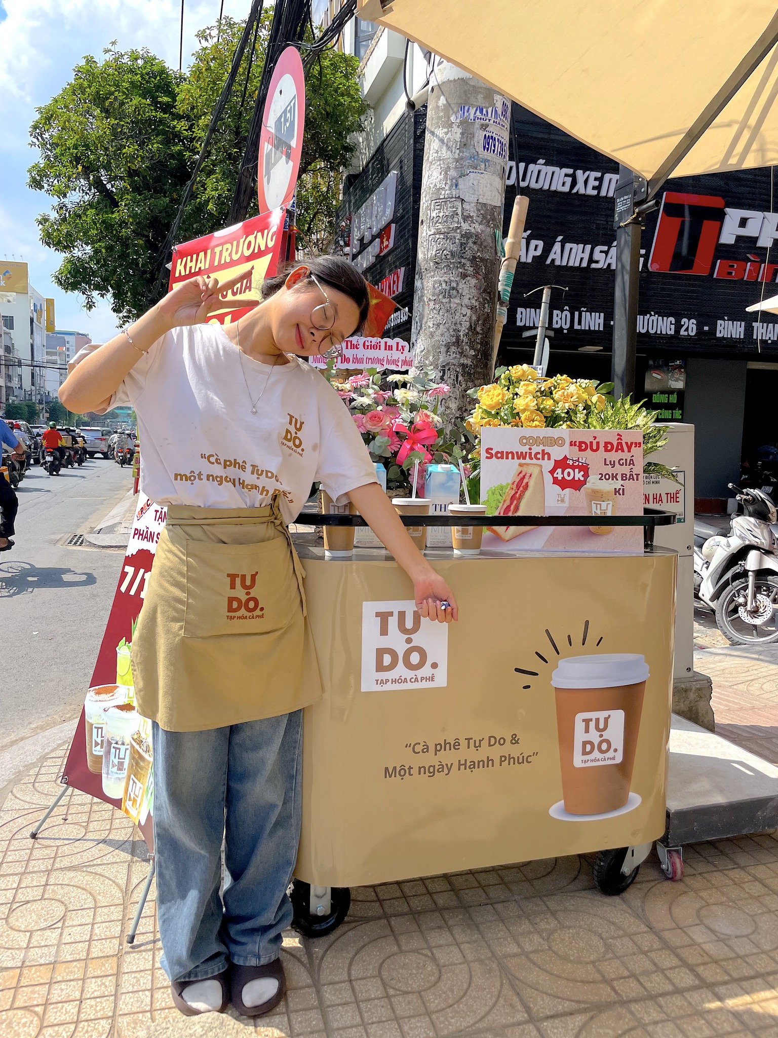 Tạp Hóa Cà Phê Tự Do | Ho Chi Minh City