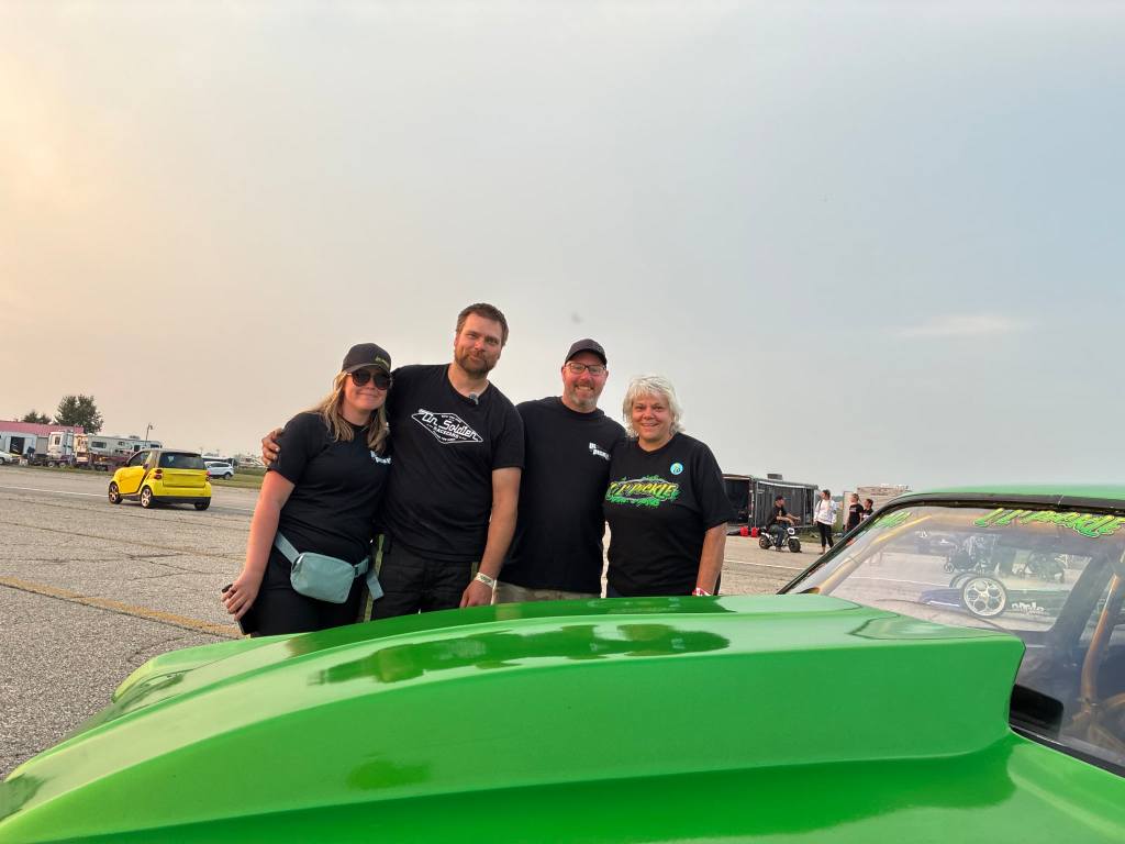 Lil pickle - racing page