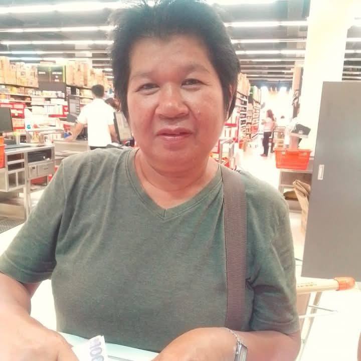 Good afternoon manga kareels magluto tayo ng native na manok for today ...