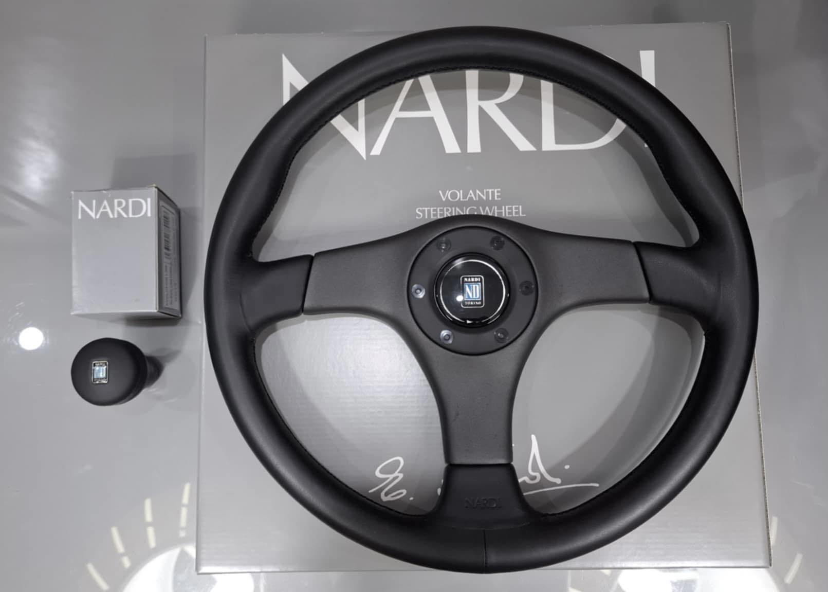 Nardi Gara 3 Type 4 steering wheel for sale