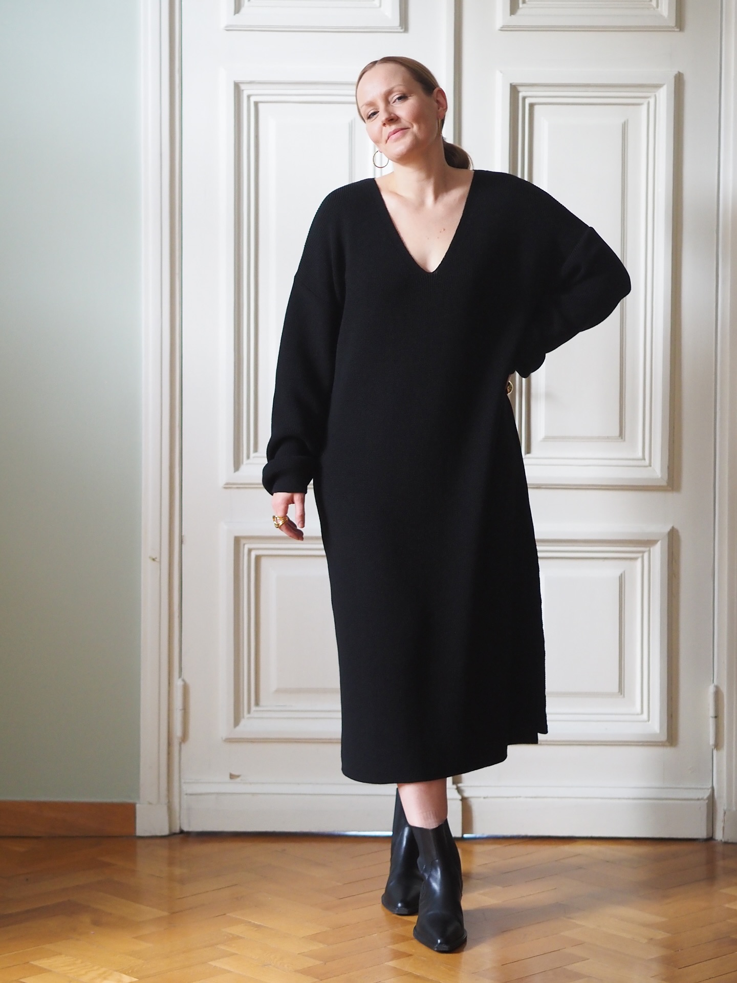 amara knit dress New in! ❤️‍🔥 Pre-order before it's too late. The name Amara is based on the Greek language, and refers to eternity Uhana