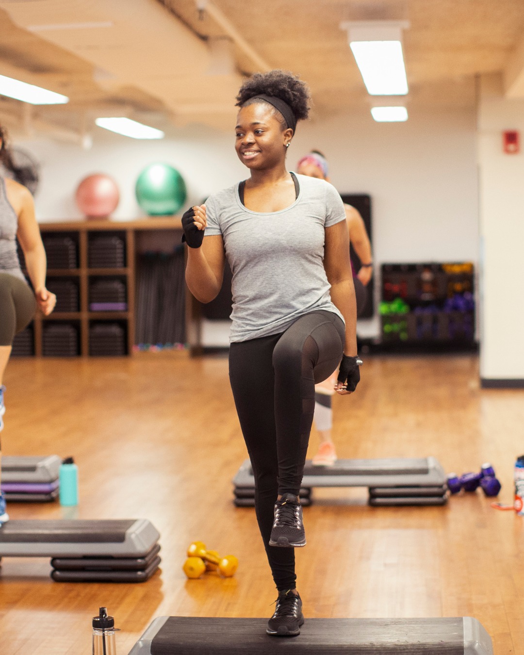 MountainView - Regular exercise is key to healthy aging, but knee pain ...
