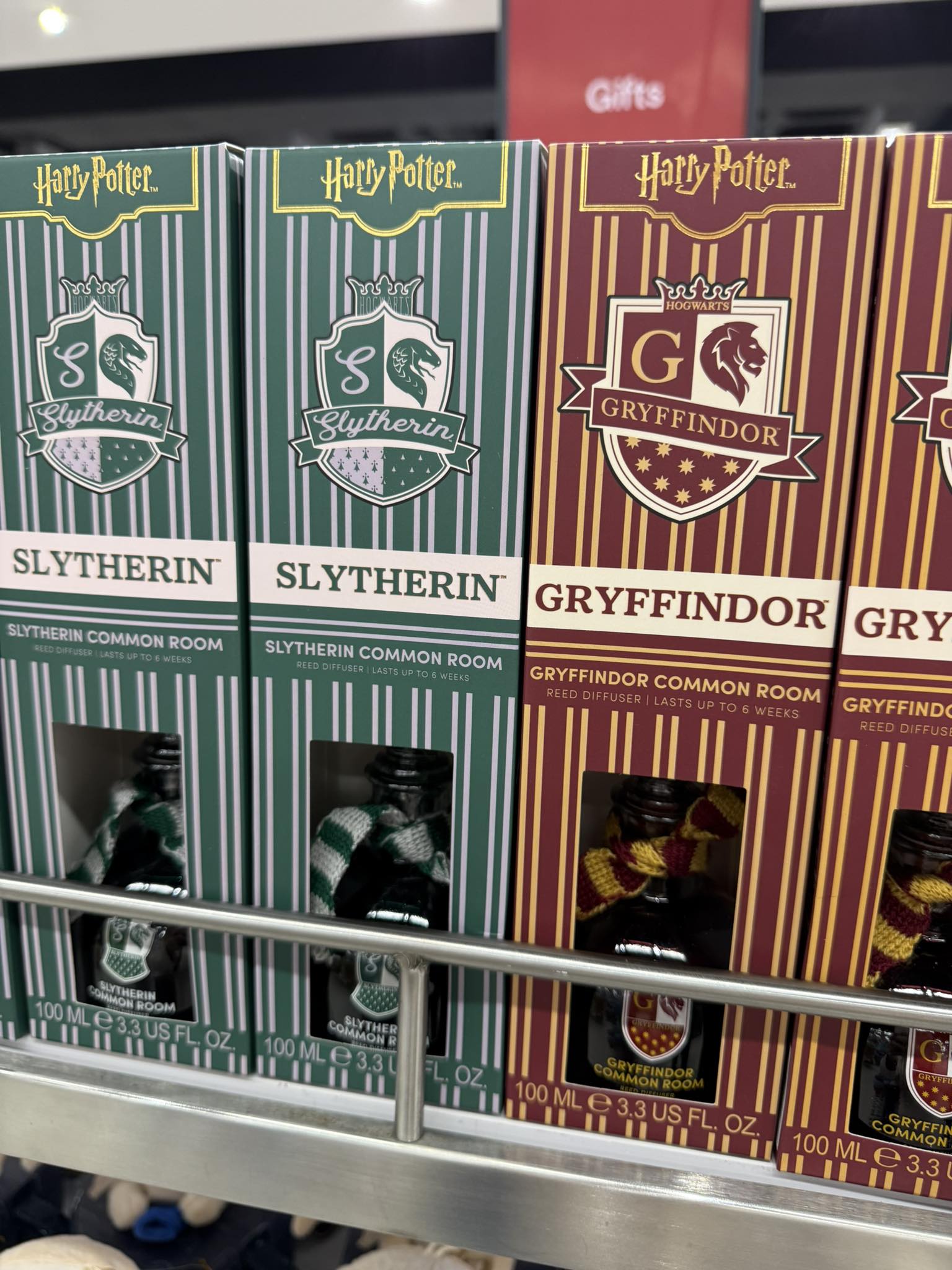 FindingRoisin - NEW Harry Potter house diffusers from Primark ️ | Facebook