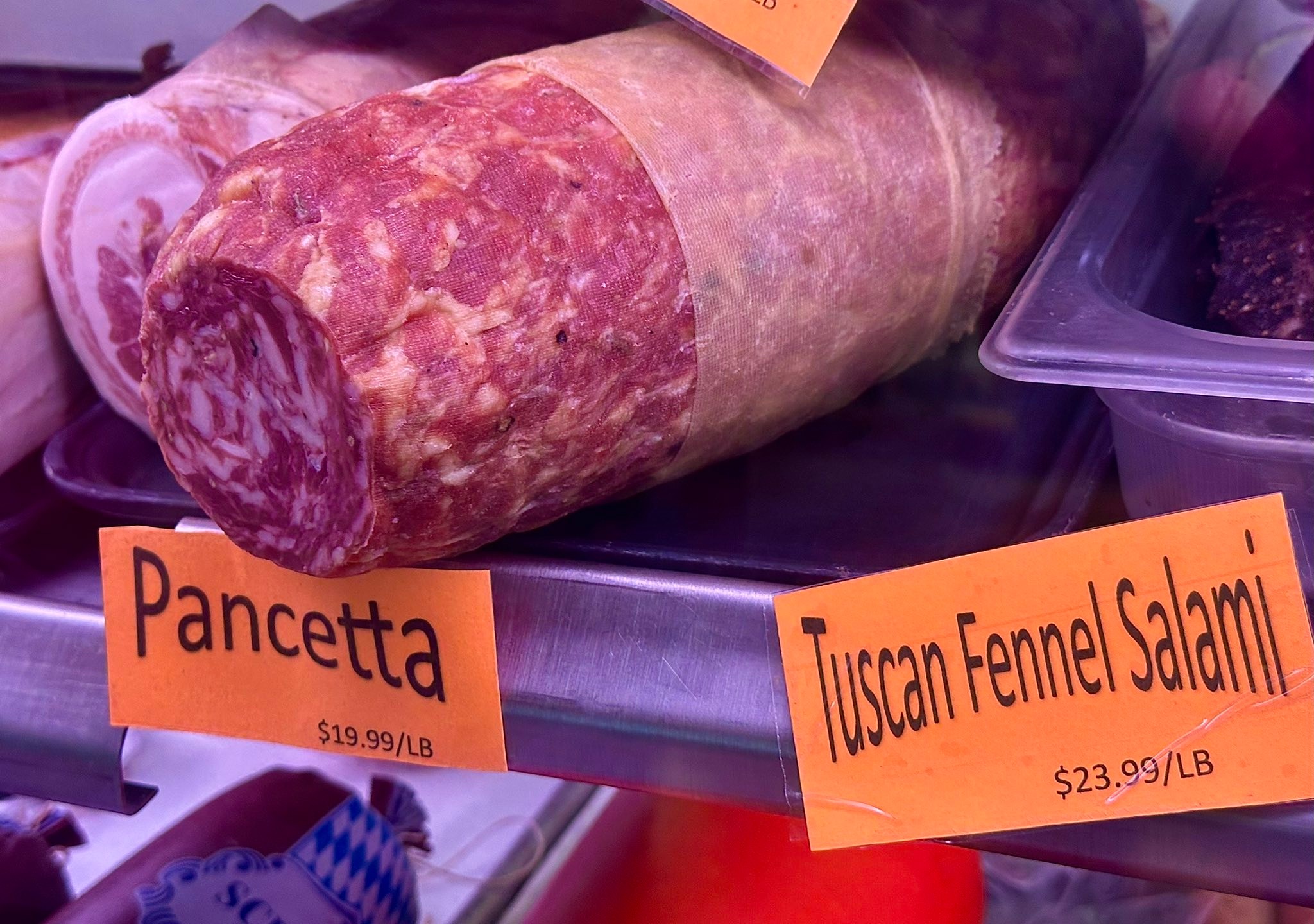 smoke-italian-imported-tuscan-fennel-salami-facebook