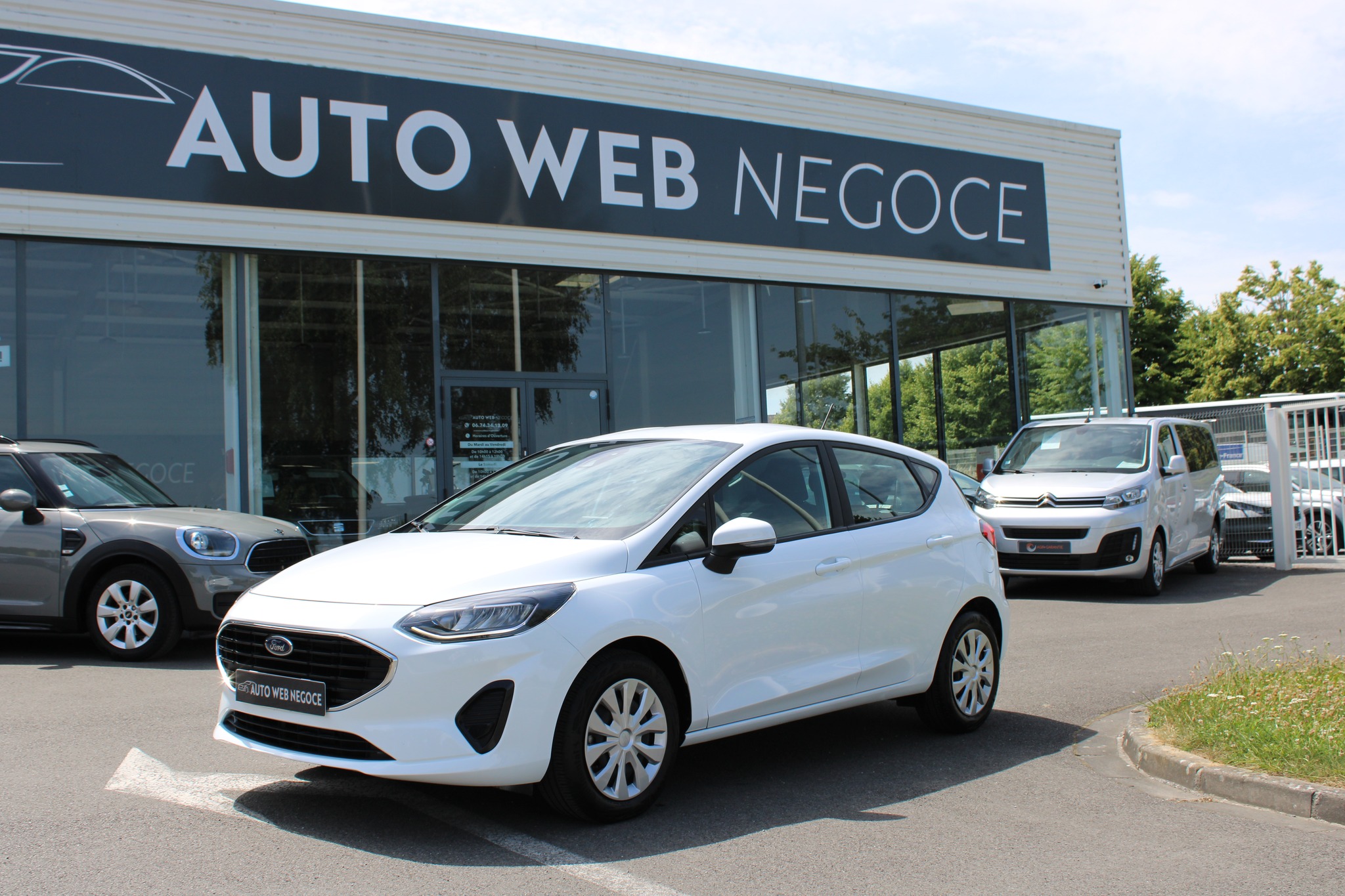 AUTO WEB NEGOCE - AUTO WEB NEGOCE added a new photo.
