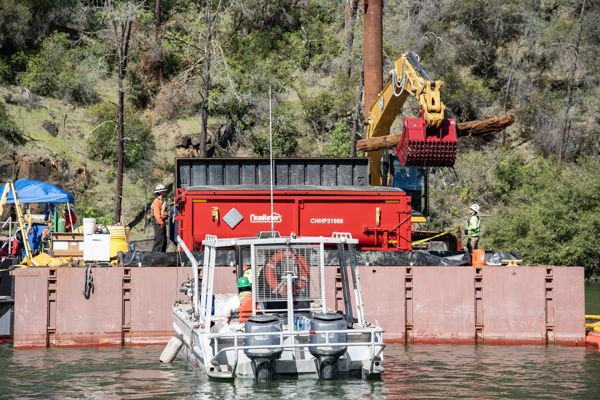 TUESDAY, MARCH 3 UPDATE: OILY DEBRIS CLEANUP AT ENGLEBRIGHT NEARLY 