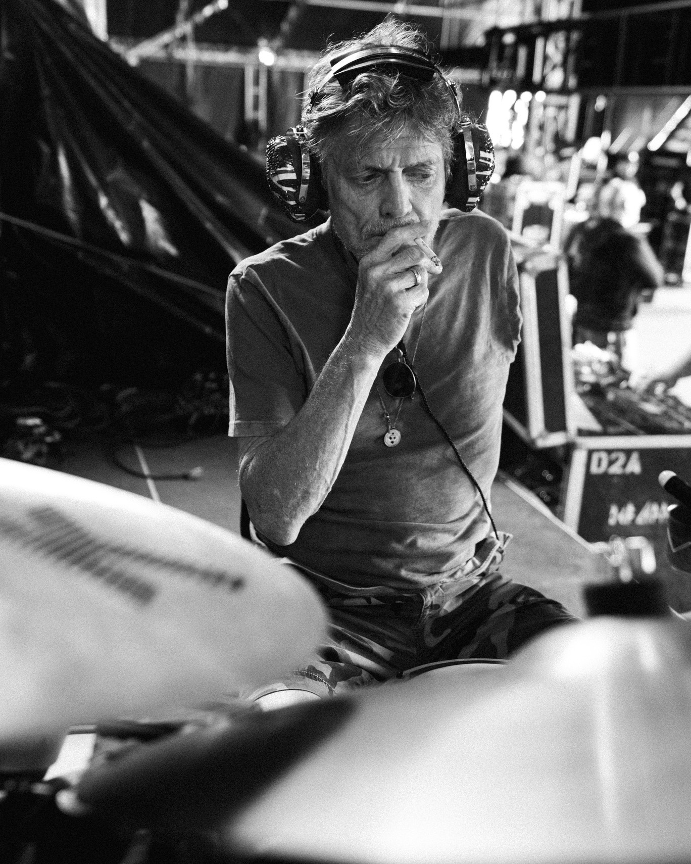 Def Leppard - A pensive moment with Rick. 🎟... | Facebook