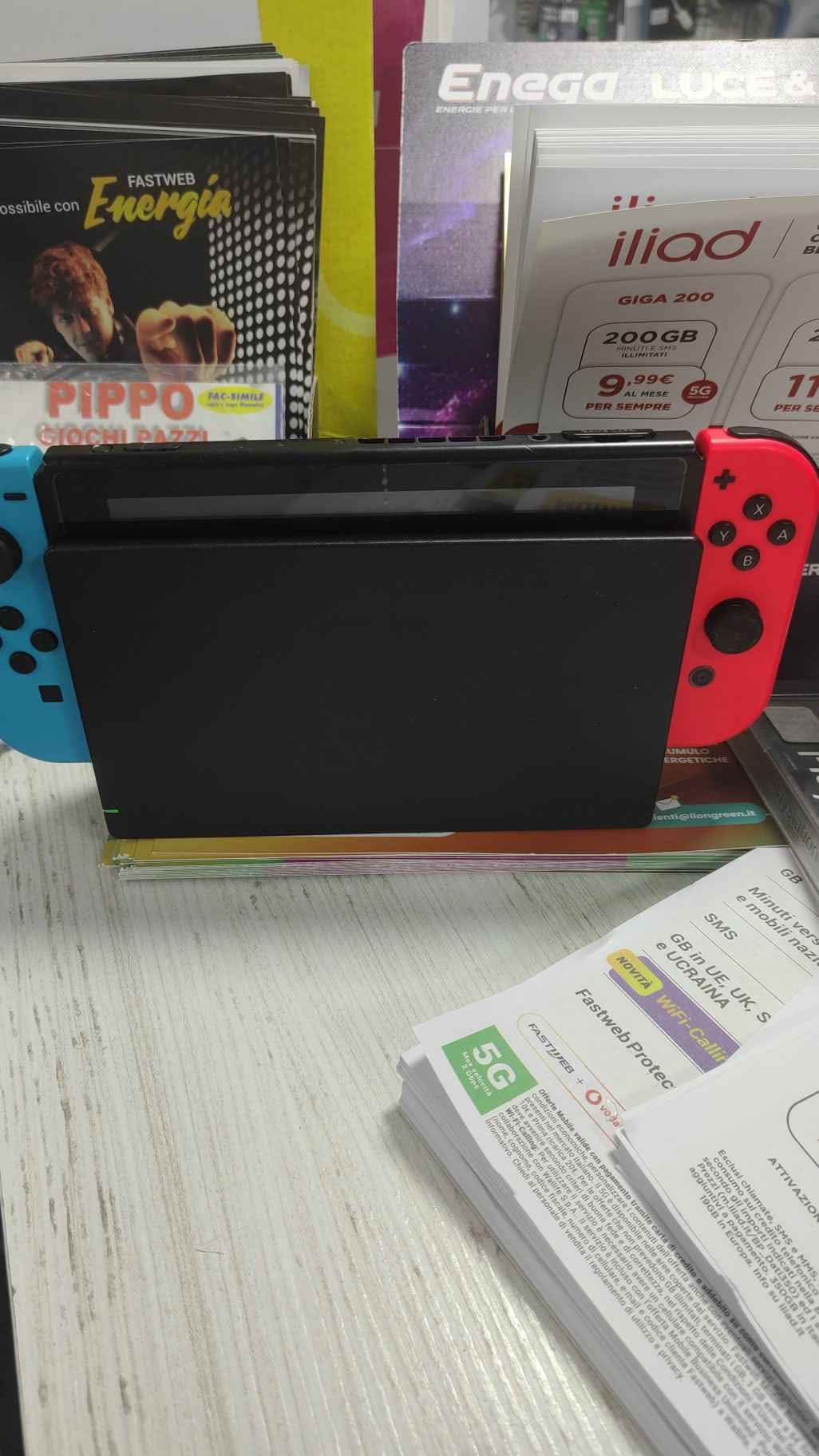 Nintendo switch usata completa funzionante - Tablets & eBook Readers ...