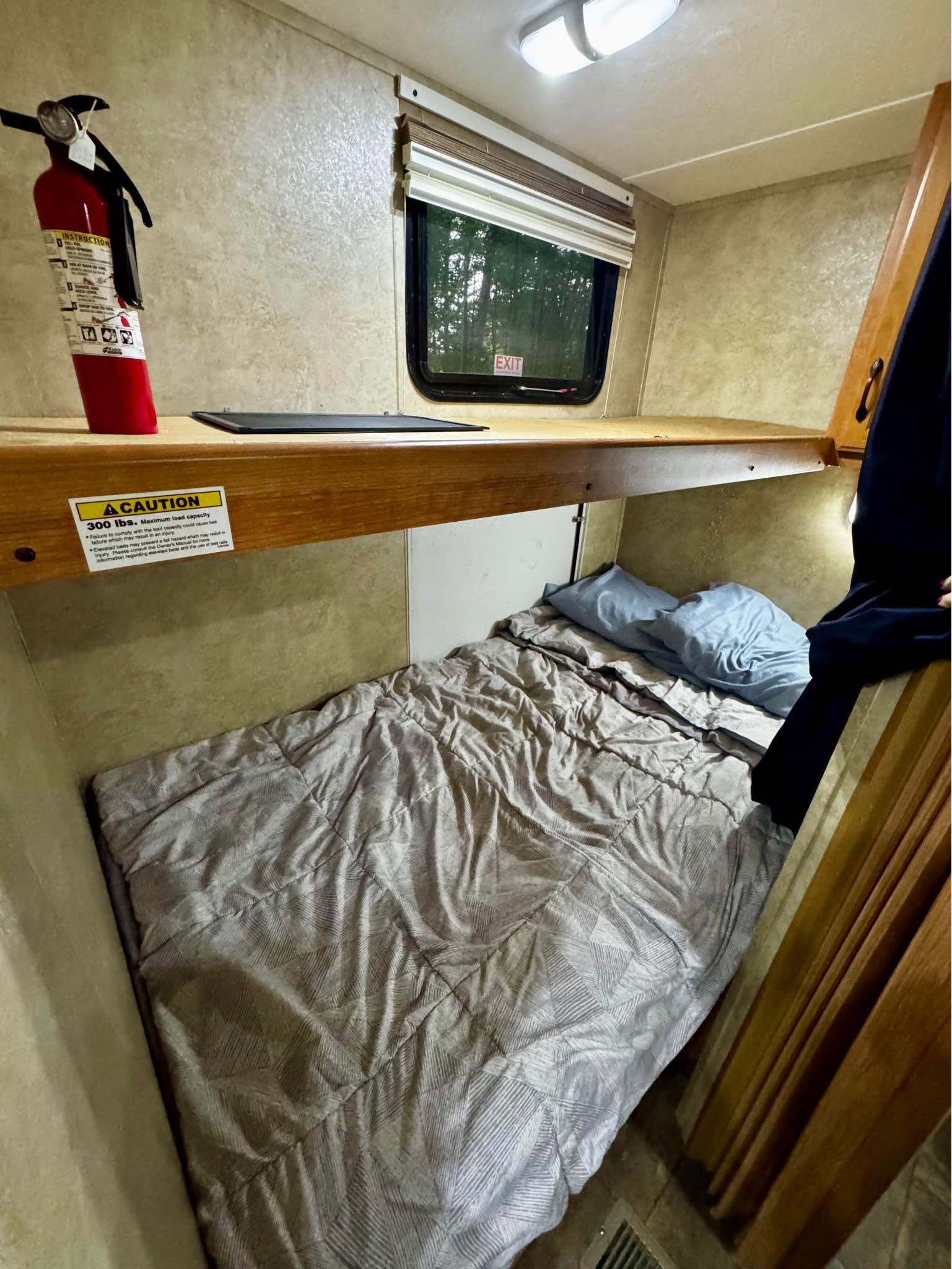 2011 Keystone Rv SPRINTER SELECT 26BH - RVs & Campers - Hooksett, New ...