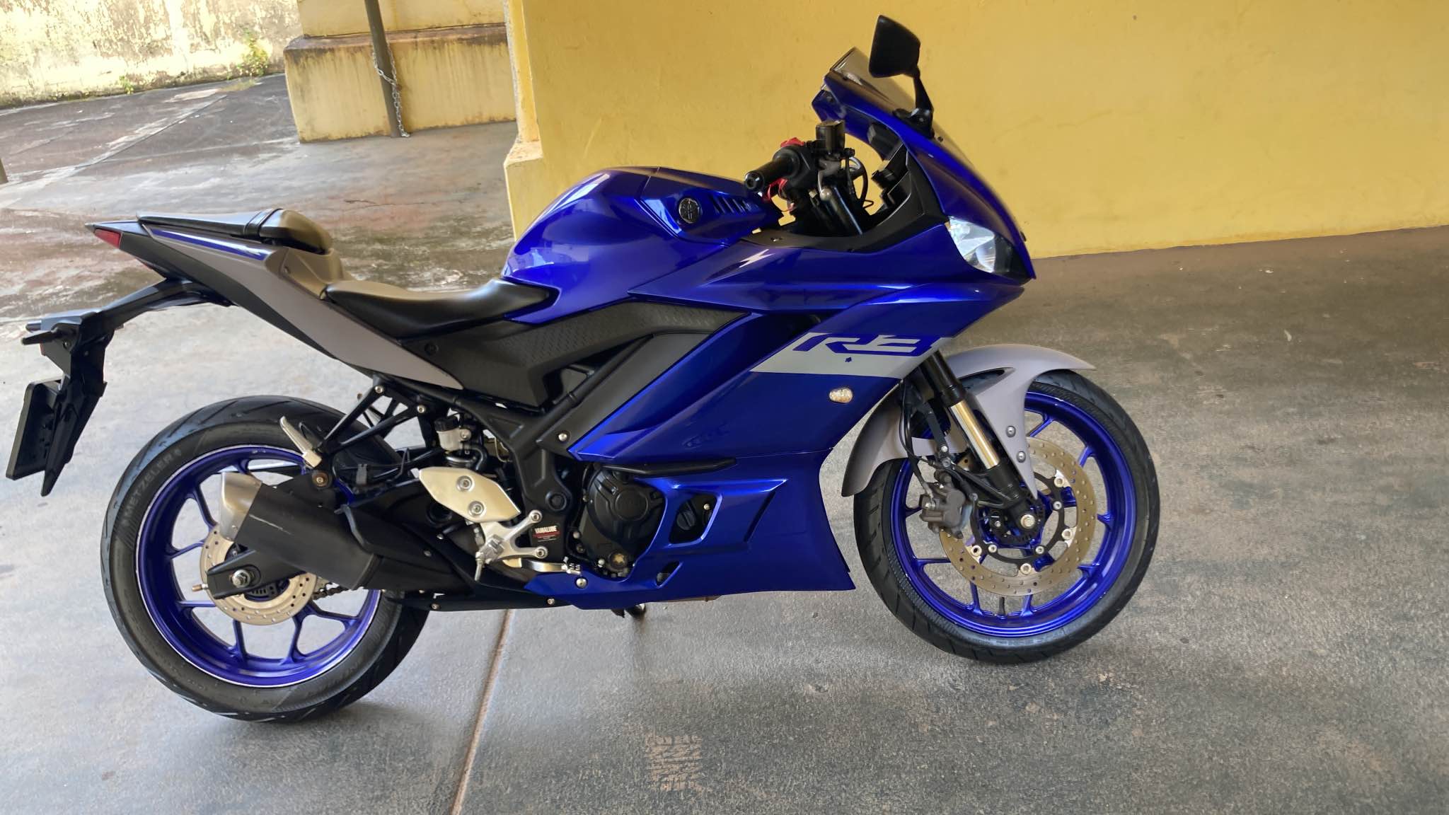 R3 azul - Motorcycles & Scooters - Uberaba, Minas Gerais | Facebook ...