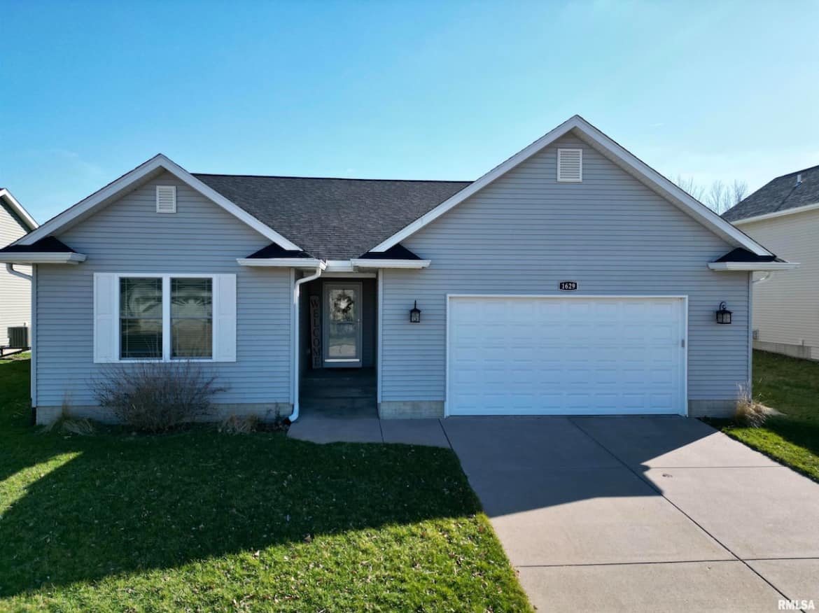 Brooke Hintze, Ruhl & Ruhl Realtors | Bettendorf IA