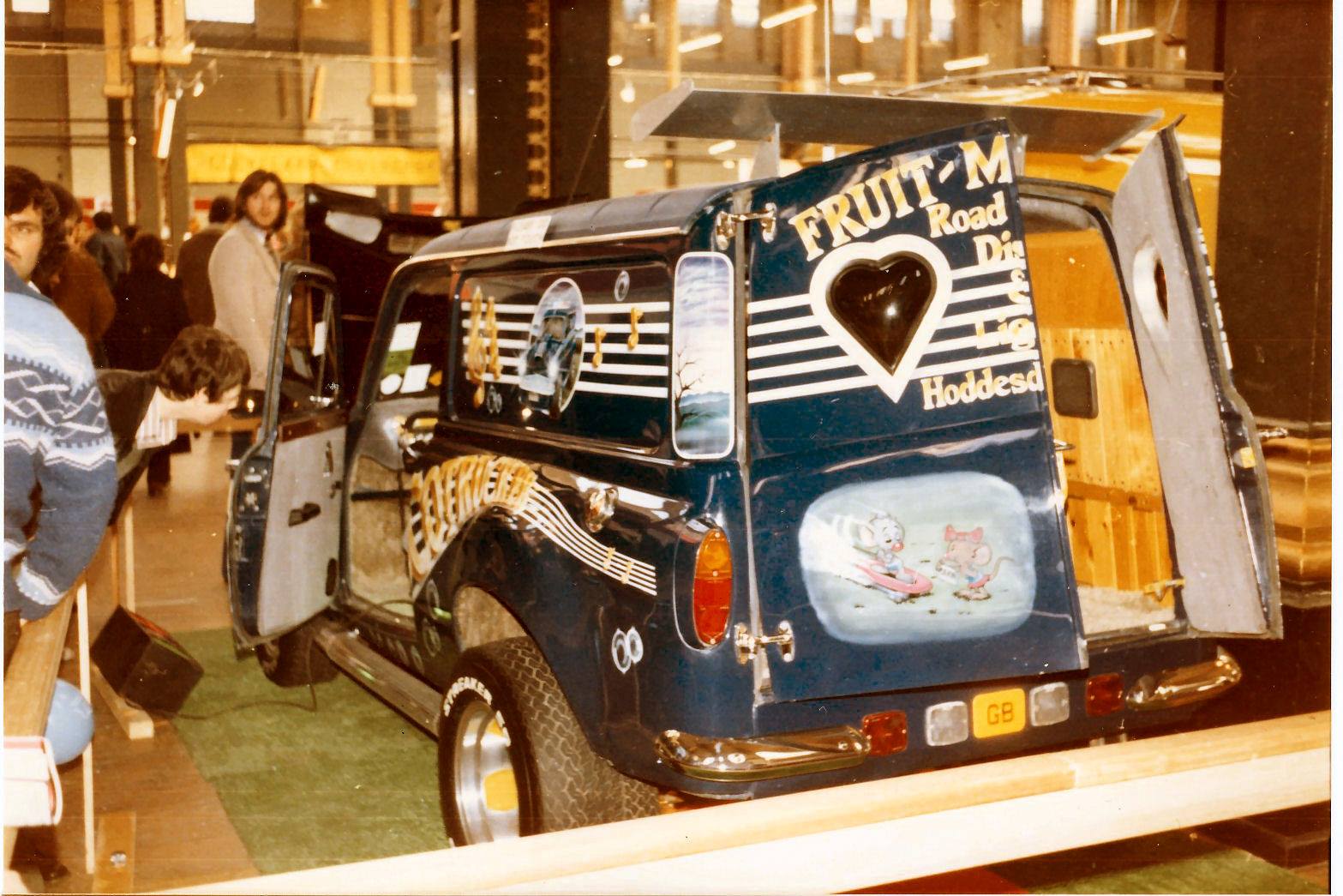 Street Rod & Custom Showtime