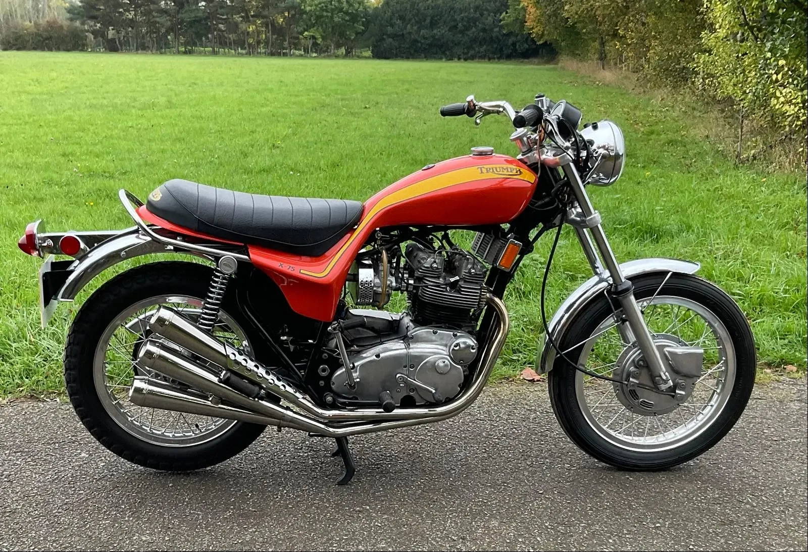 Triumph hurricane motorcycle history