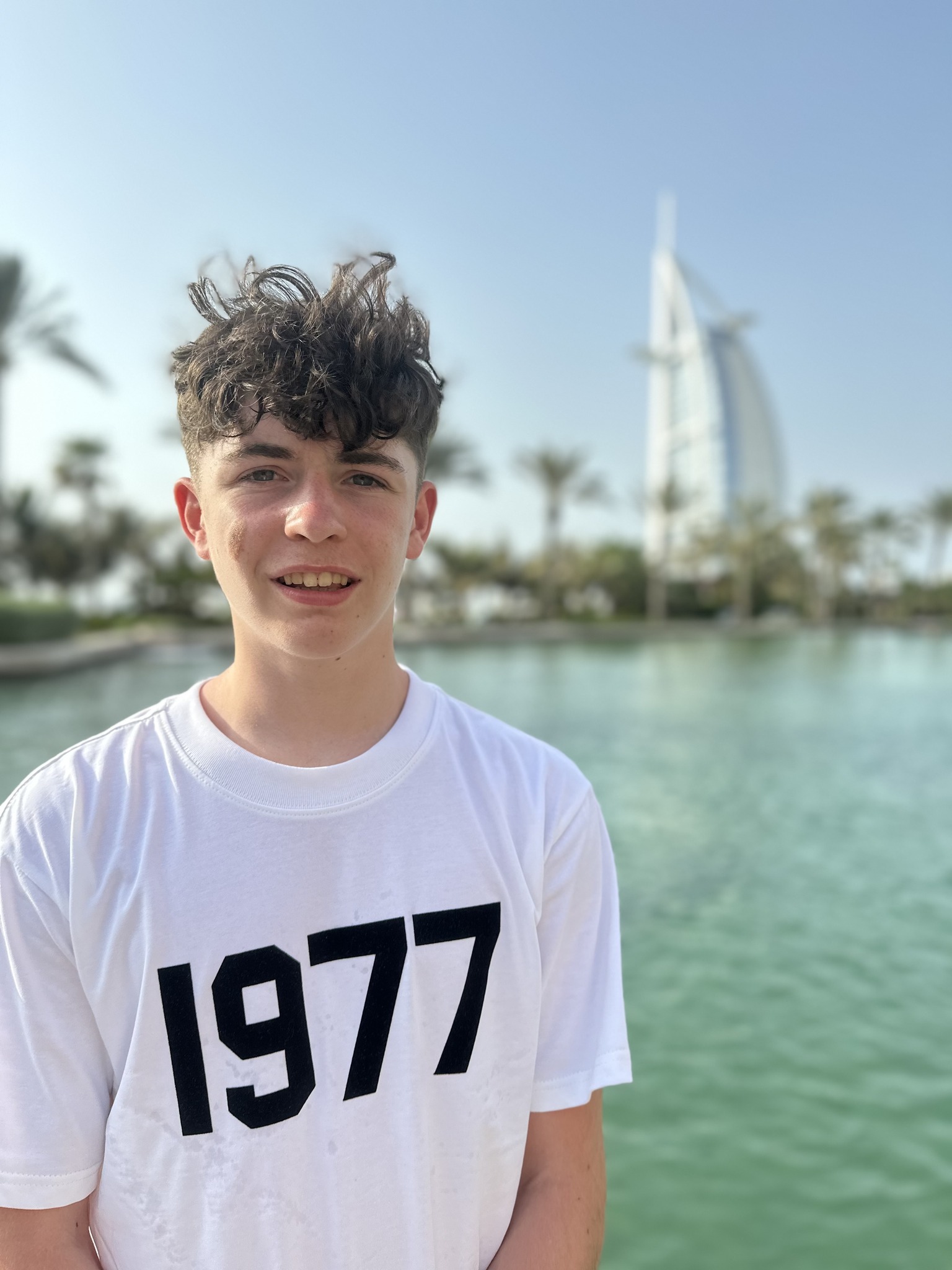 Riley - 👁m ️2🇦🇪4D☀️ Again... 😉 | Facebook