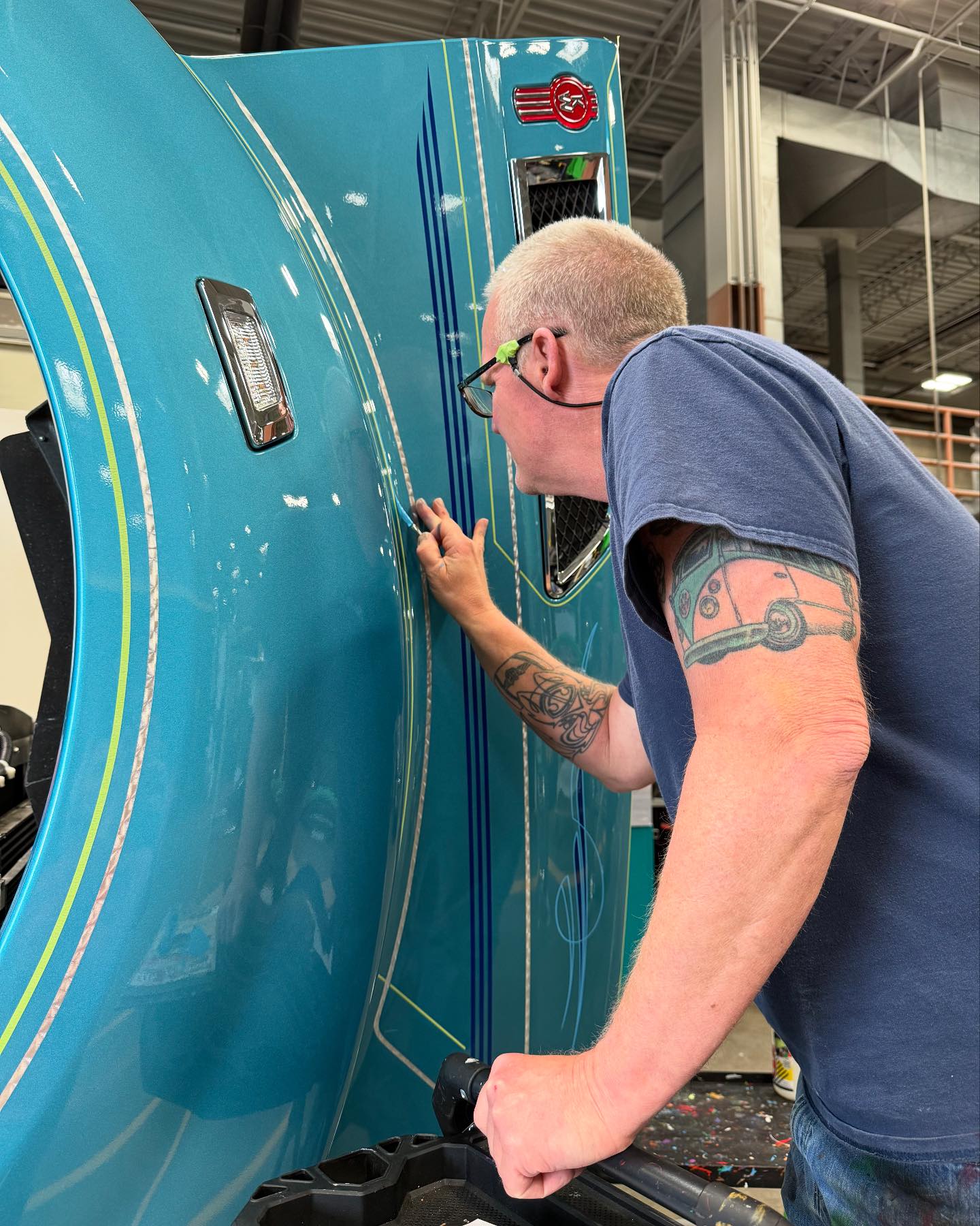Paul Comeau -... - Paul Comeau - Pinstriping and Lettering