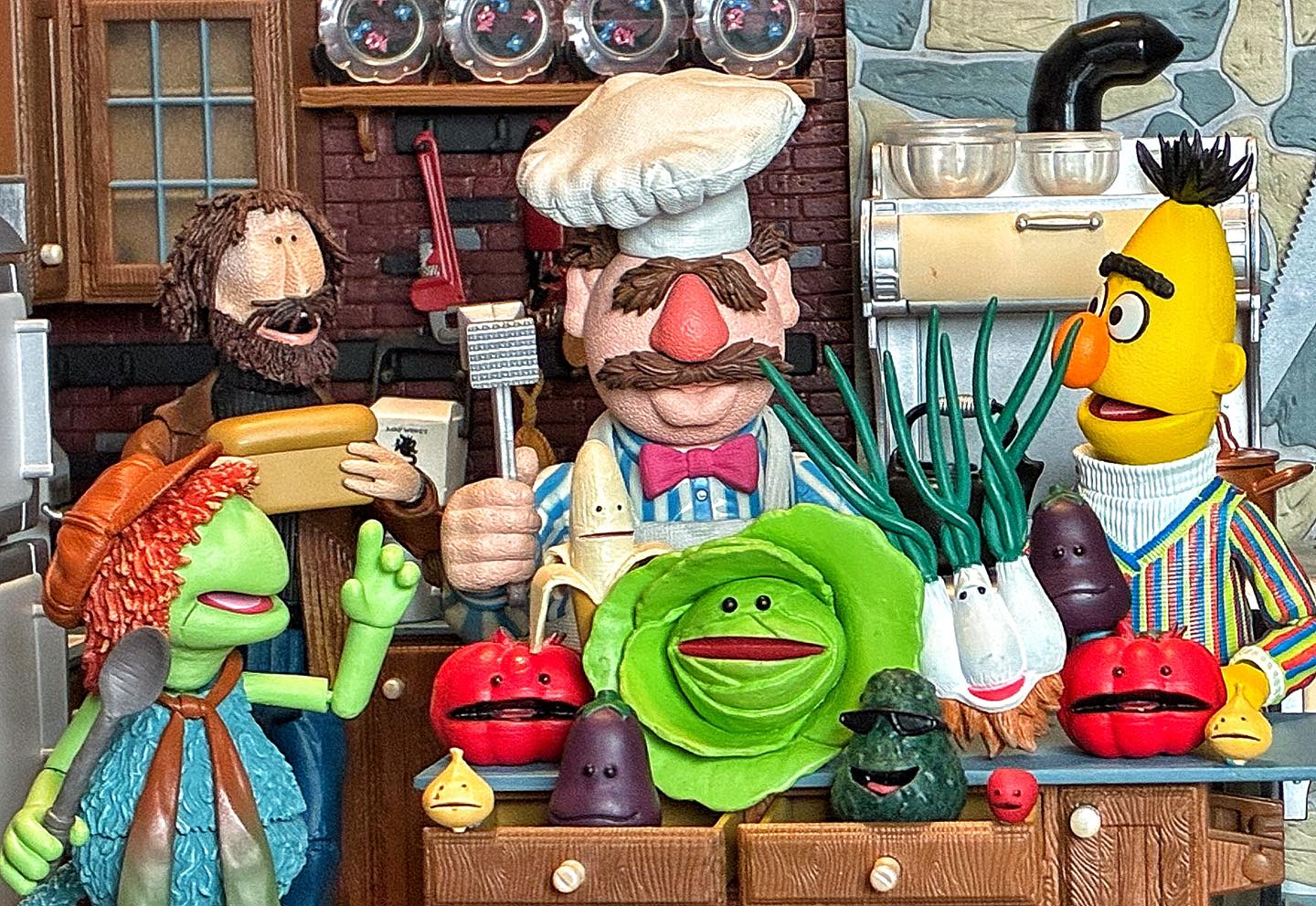 The Muppet - Happy Thanksgiving! Here’s Jim about to break bread with ...