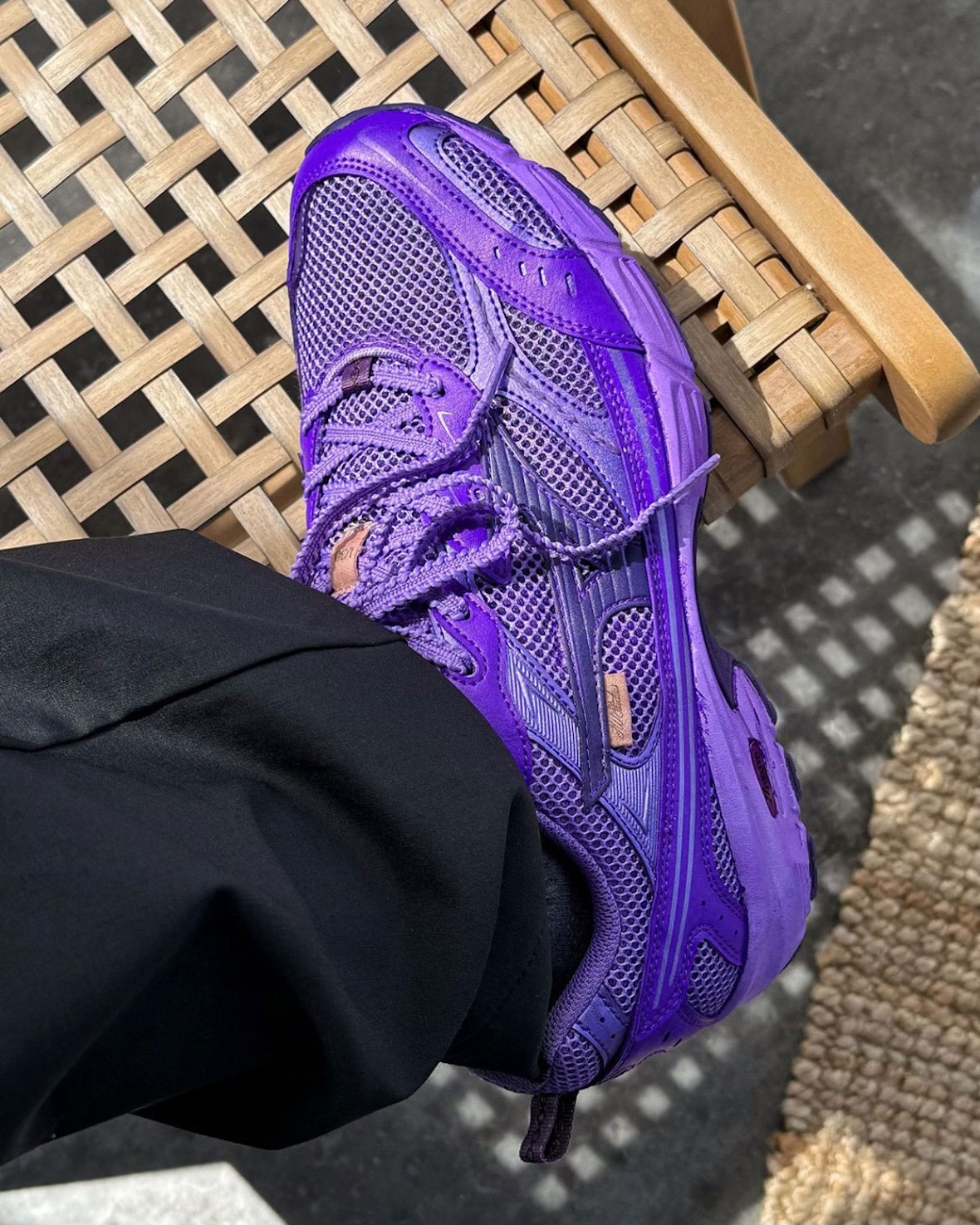 JW Studios gave the Mizuno MXR a deeper story with its “Kuro Gaki
