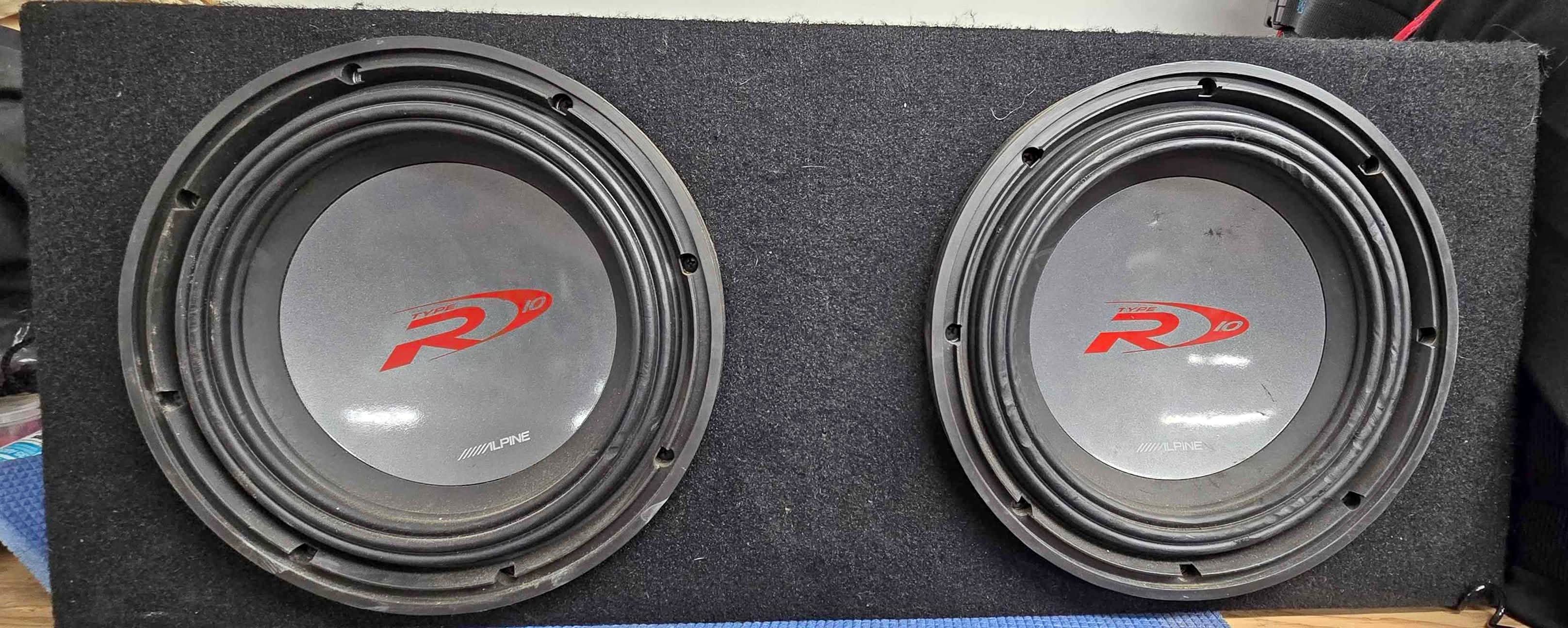 Ensemble audio voiture prêt à installer – 2 Subwoofers Alpine Type R 10 ...